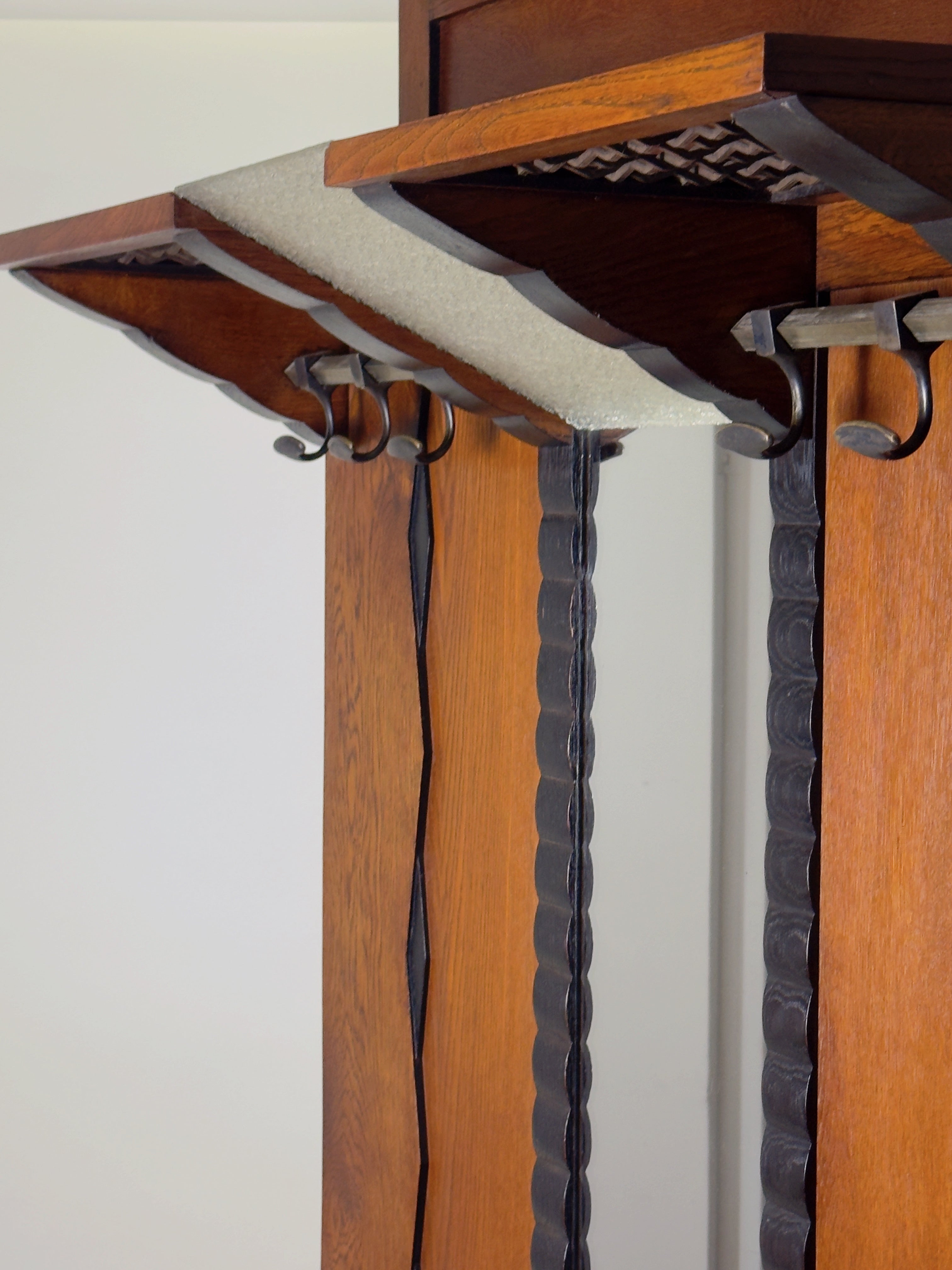 Monumental Illuminated Art Deco Entrance Stand, c.1930 — close-up