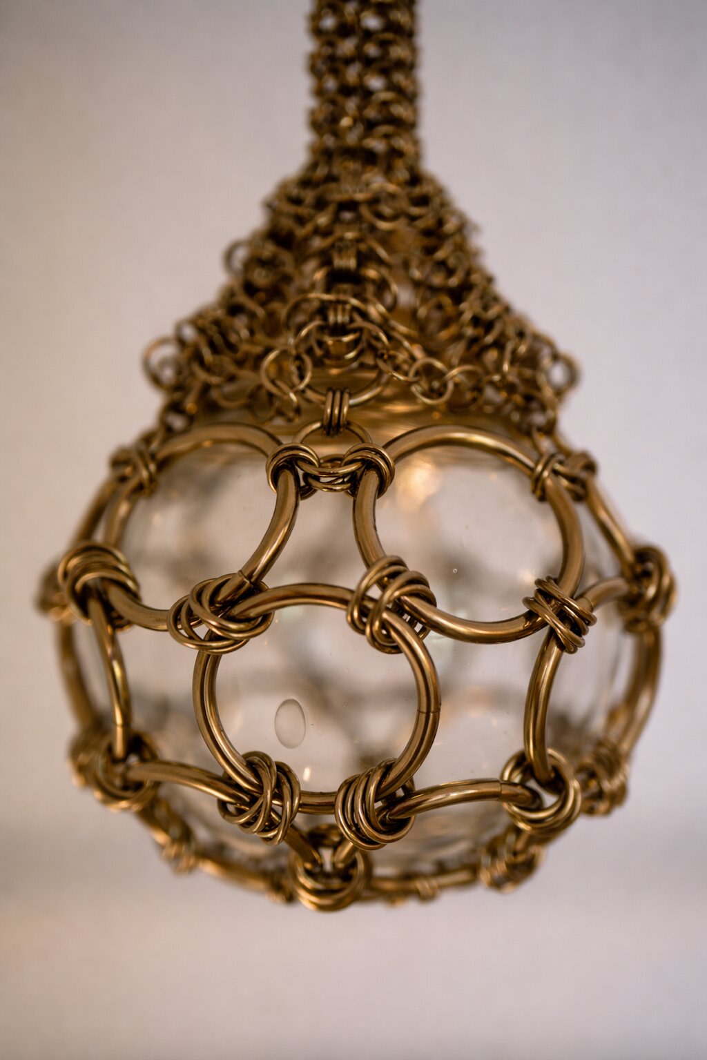 Single-Pendant 'Chainmail Droplet' Chandelier — view 9