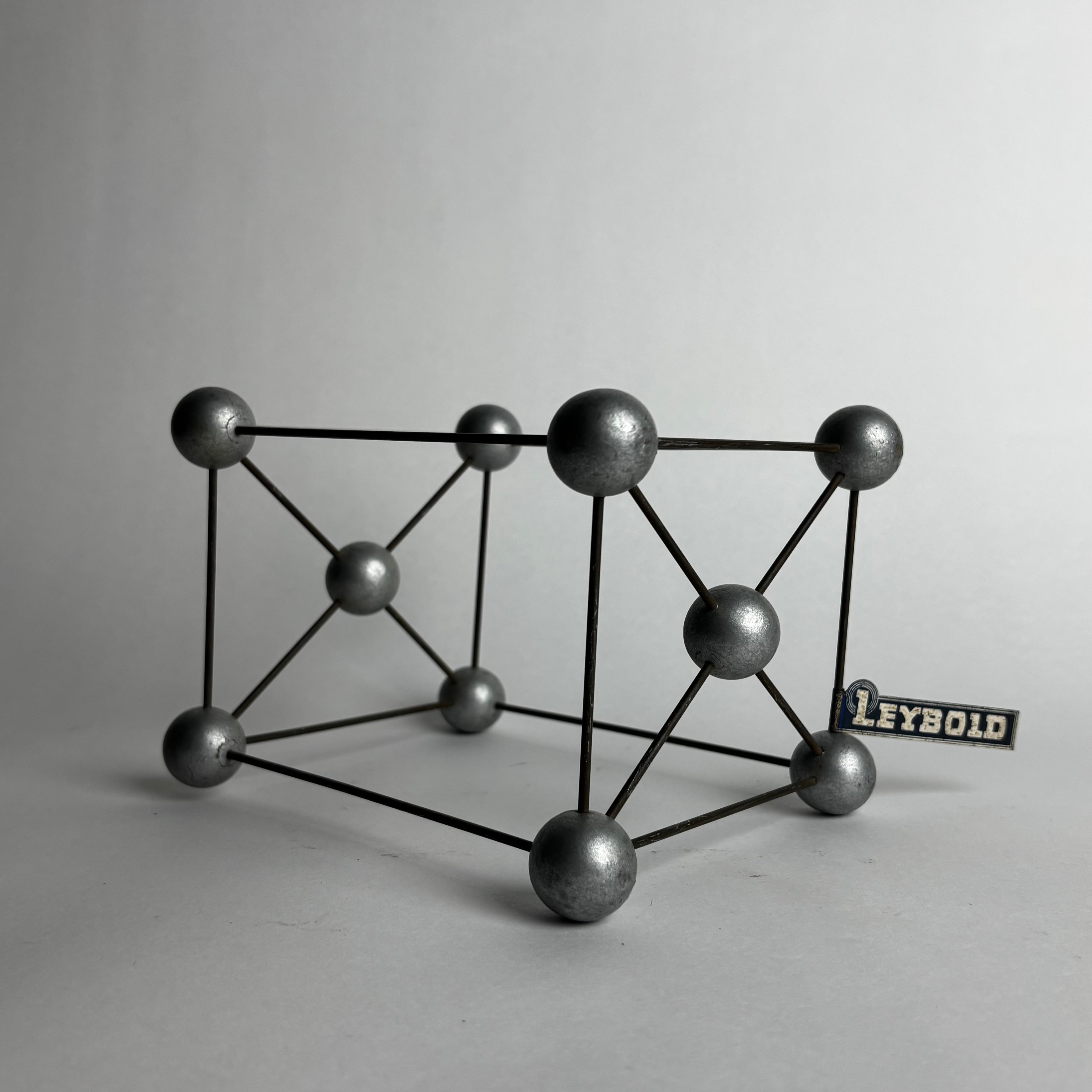 Vintage Desk Accessories in Wood - Molecular Model Collection — detail view