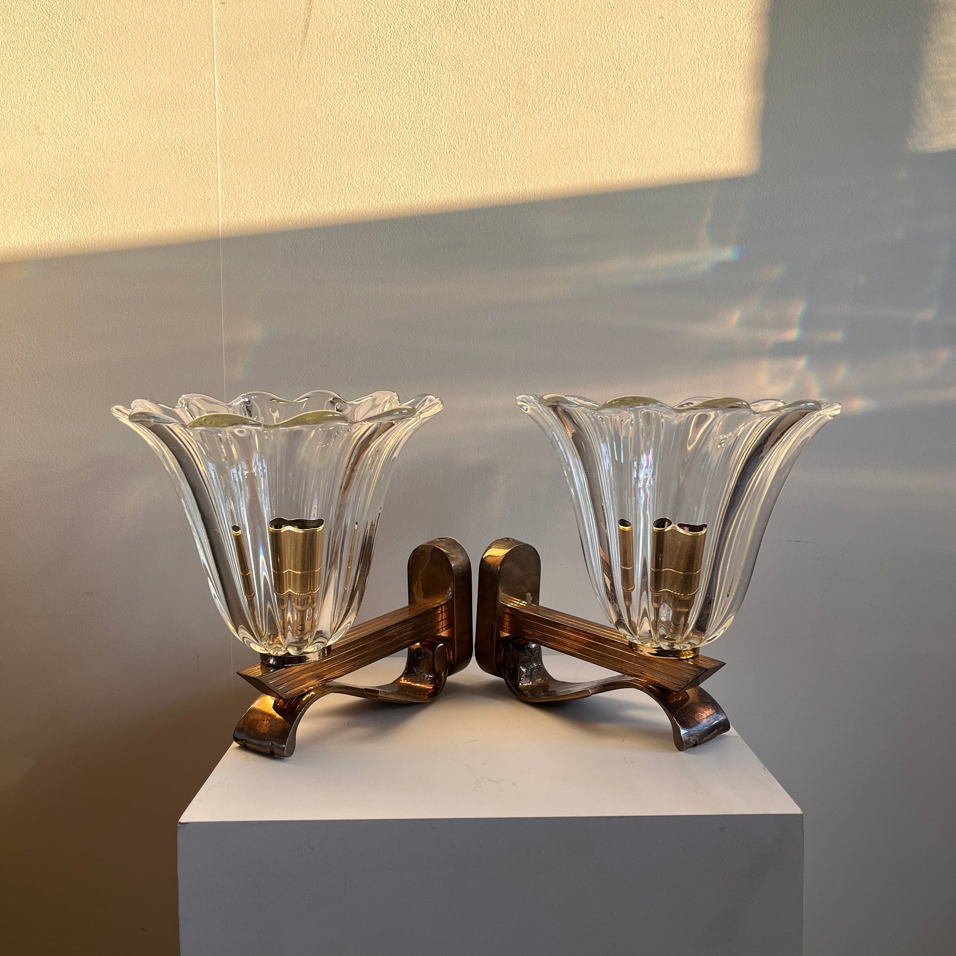 Pair of Murano Glass Wall Lights, Attr. Barovier & Toso, Italy c.1960 — close-up
