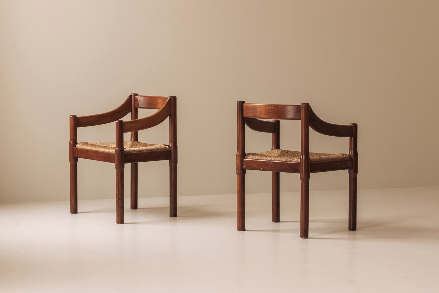 Set of four Carimate chairs by Vico Magistretti for Cassina, Italy 1970s. — detail view