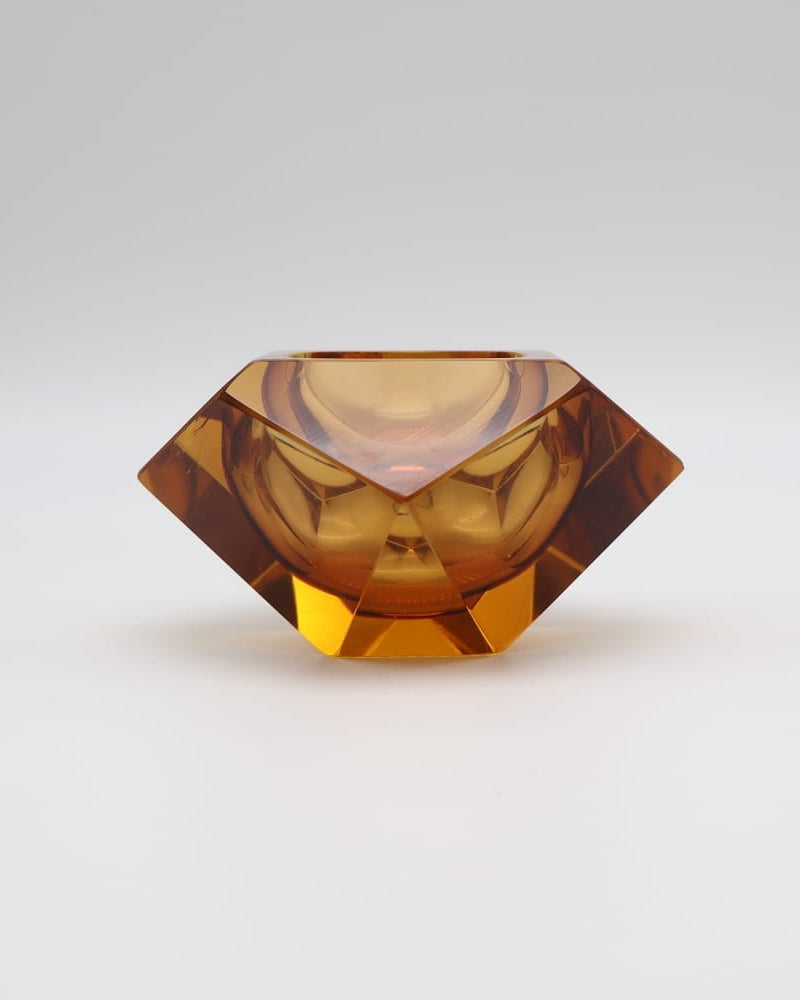 Faceted 'Sommerso' Murano Glass Ashtray by Flavio Poli for Seguso, 1960s — detail view