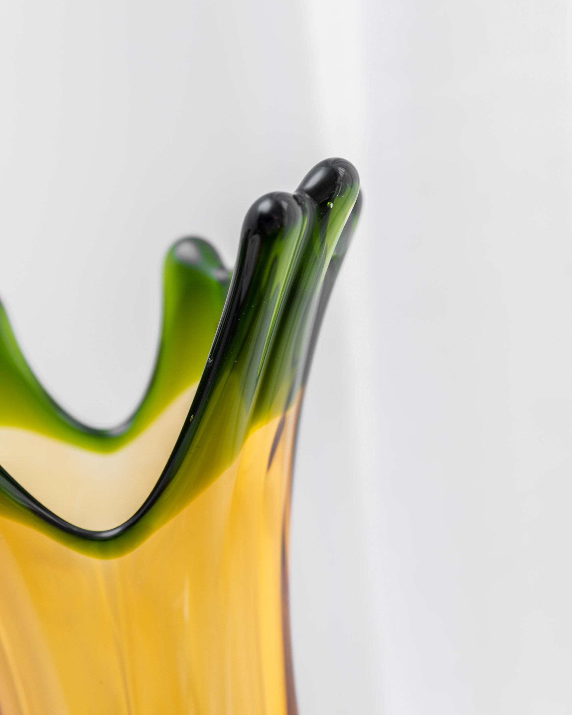 Large Murano Glass Vase by Fratelli Toso 60s