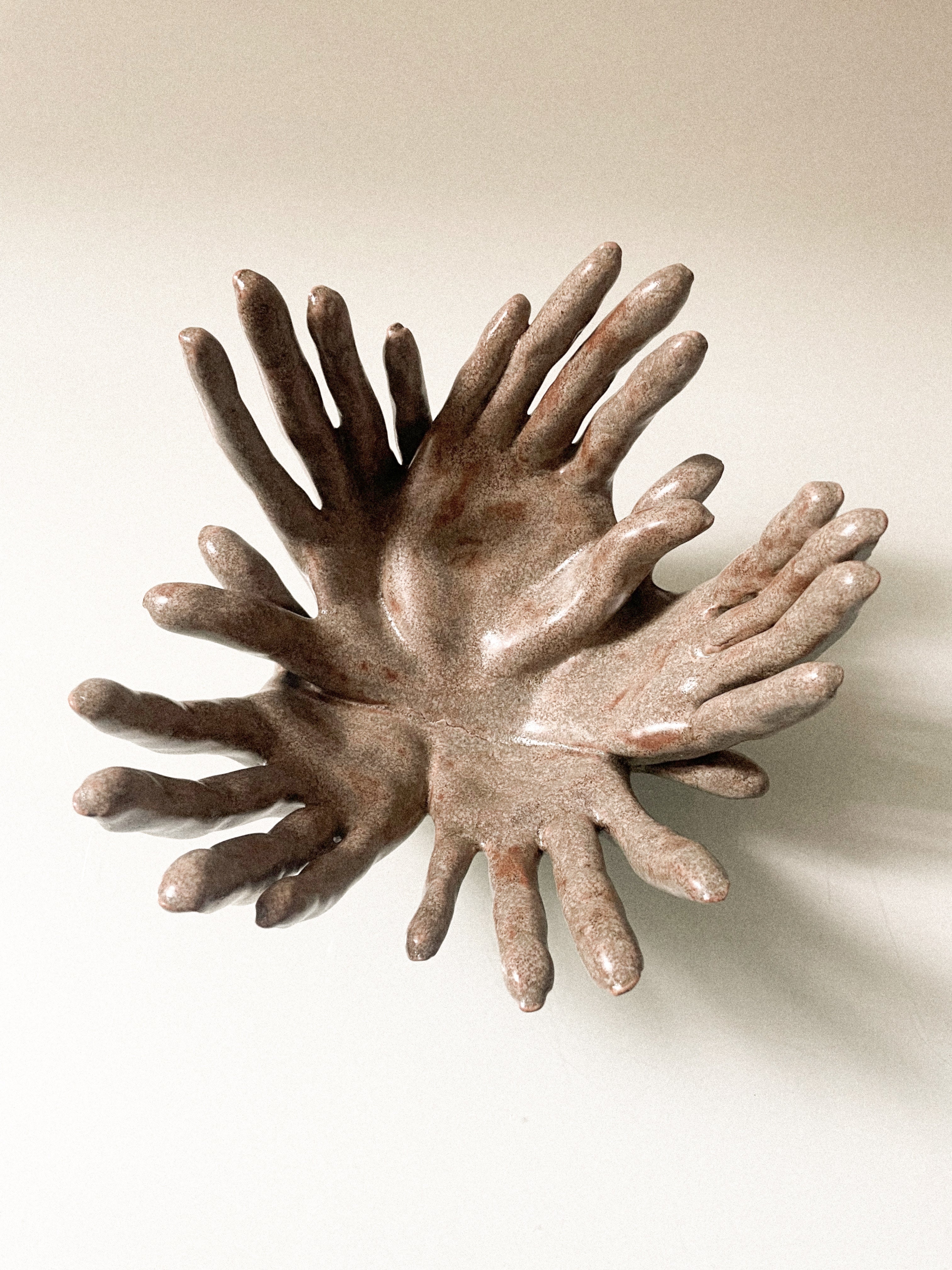Five-handed bowl in ceramic n°57 — alternate view