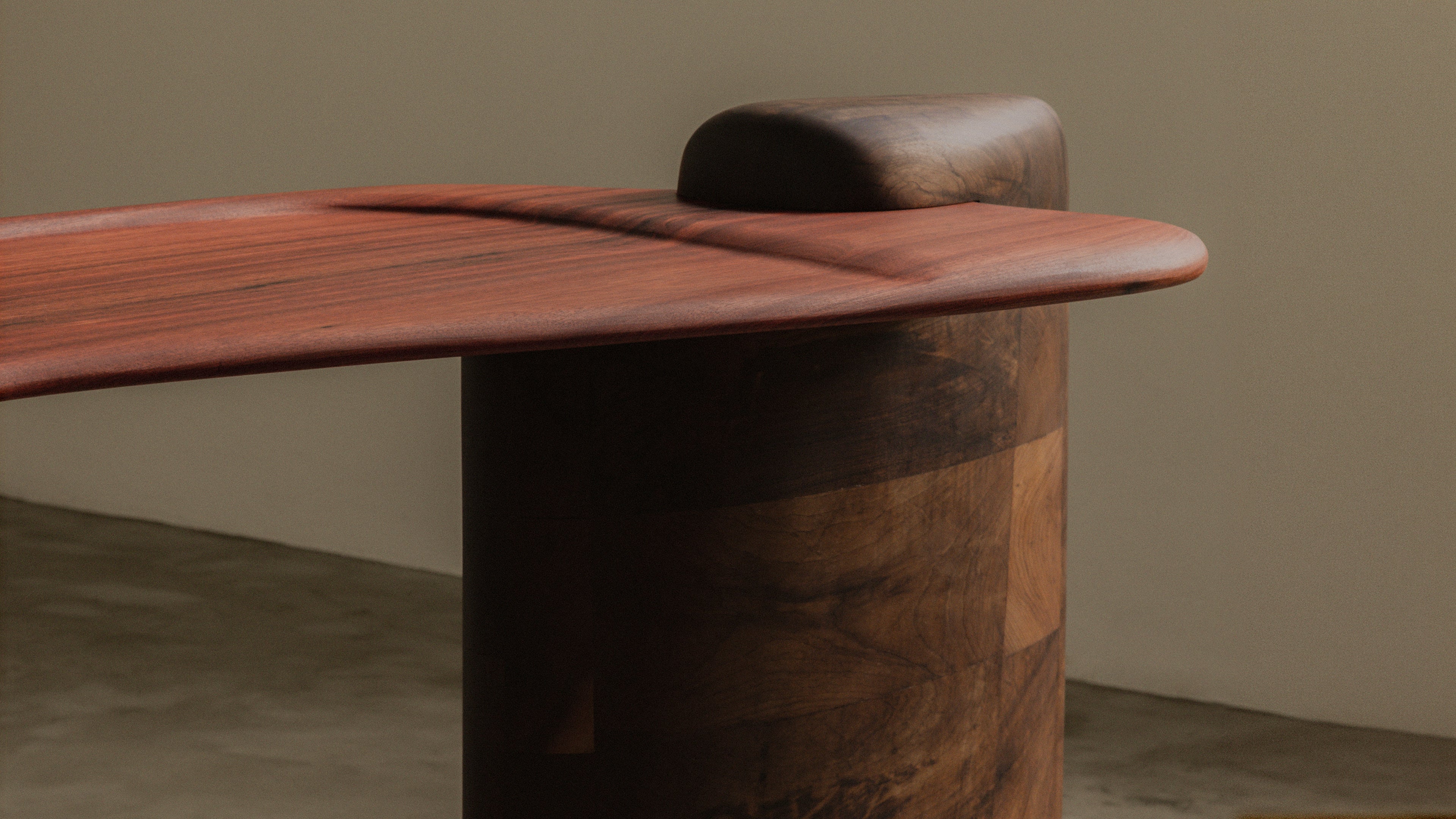 Aura Console — lifestyle setting