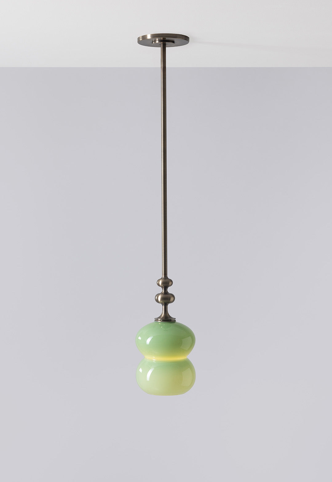 SkLO + AvroKO Oestre Pendant - Light Beige glass, Antique Brass finish — alternate view