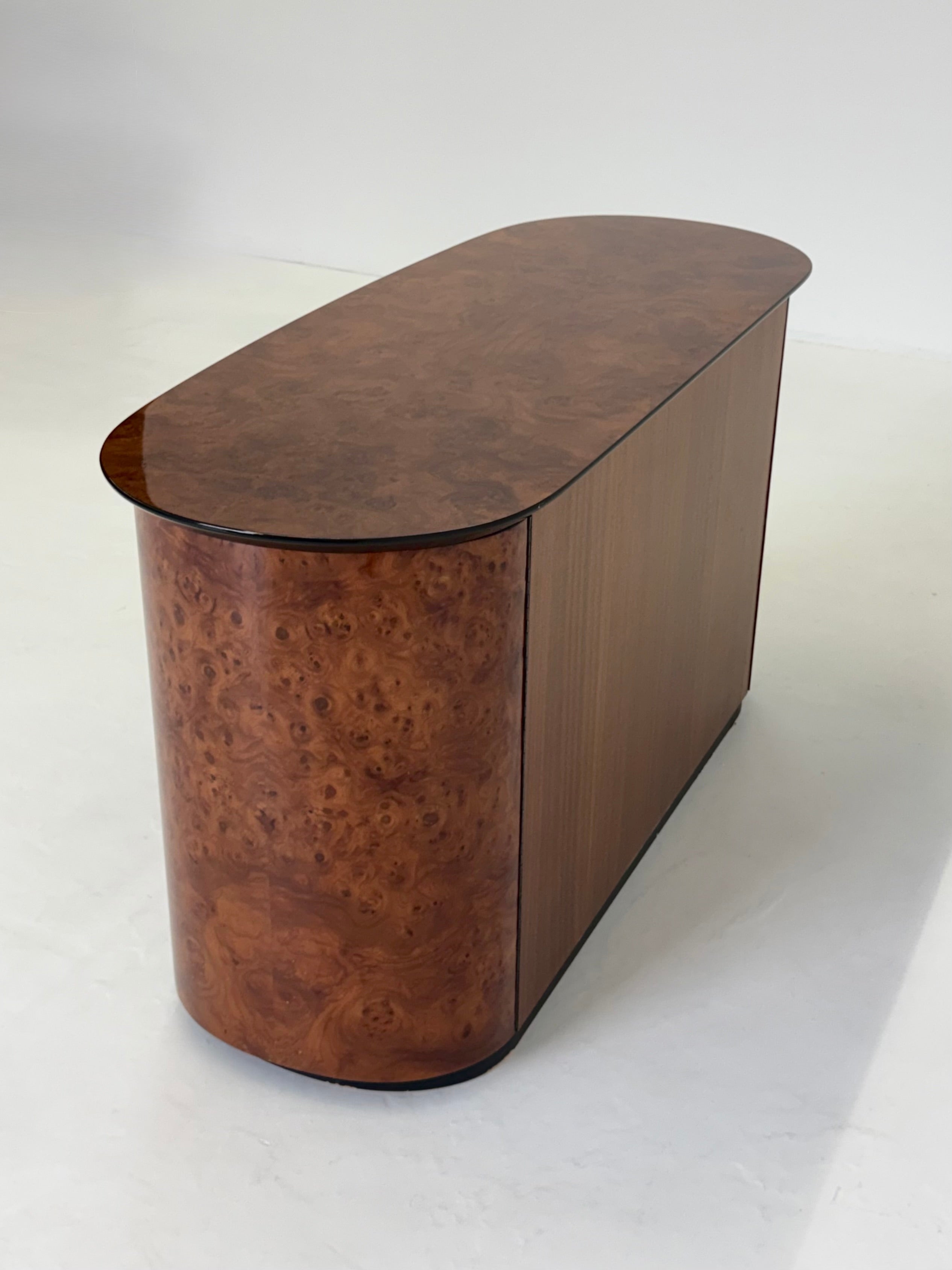 Vintage Voltan chest of drawers made of lacquered burl wood with bar — view 9
