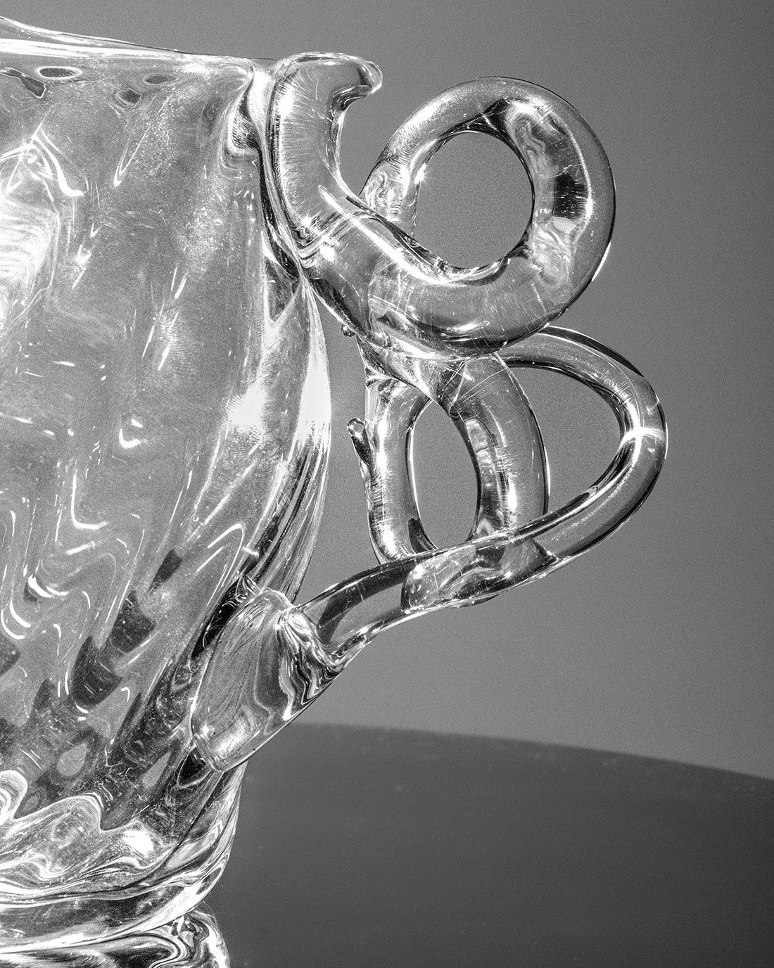 Vine Carafe 500 — detail view