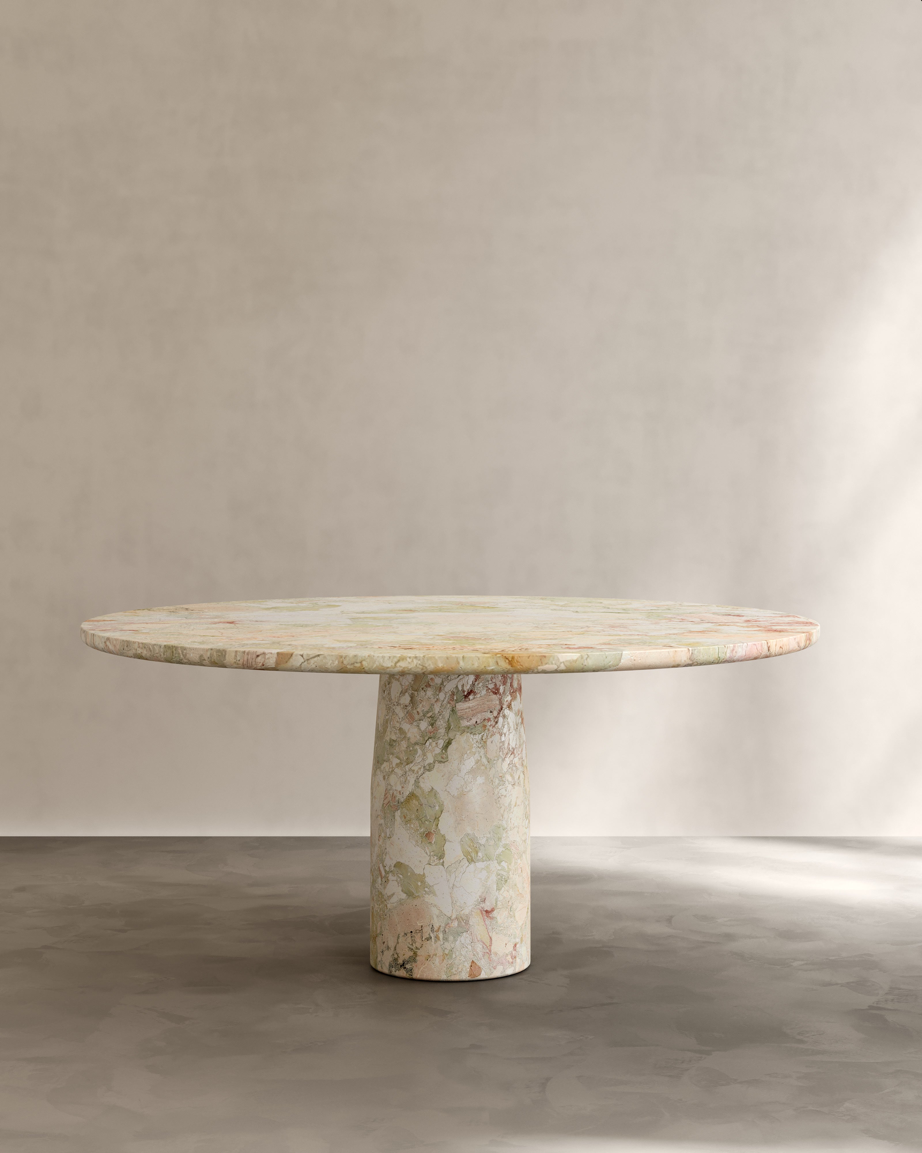 Isola III Dining Table
