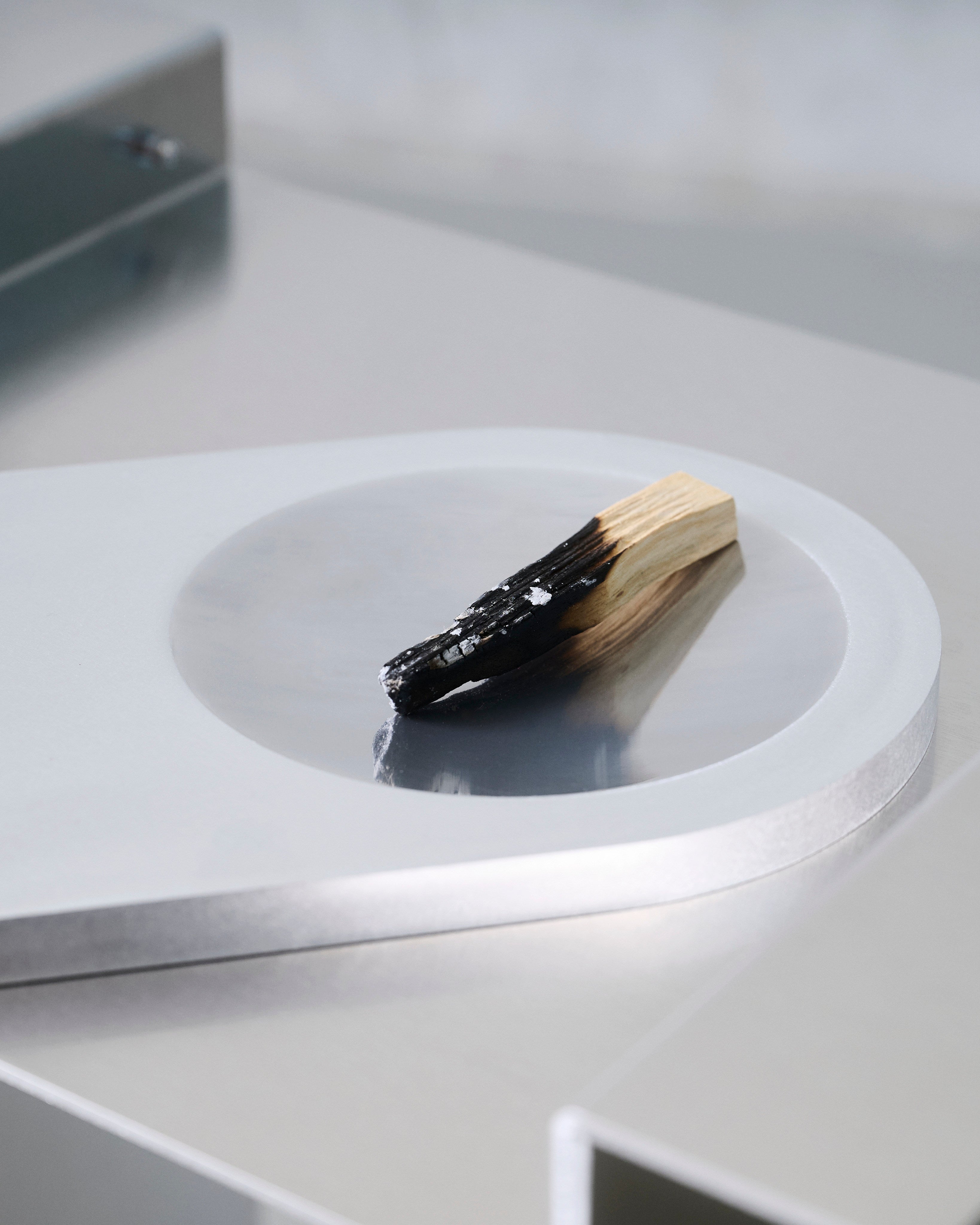 Flight Mode Tray — close-up