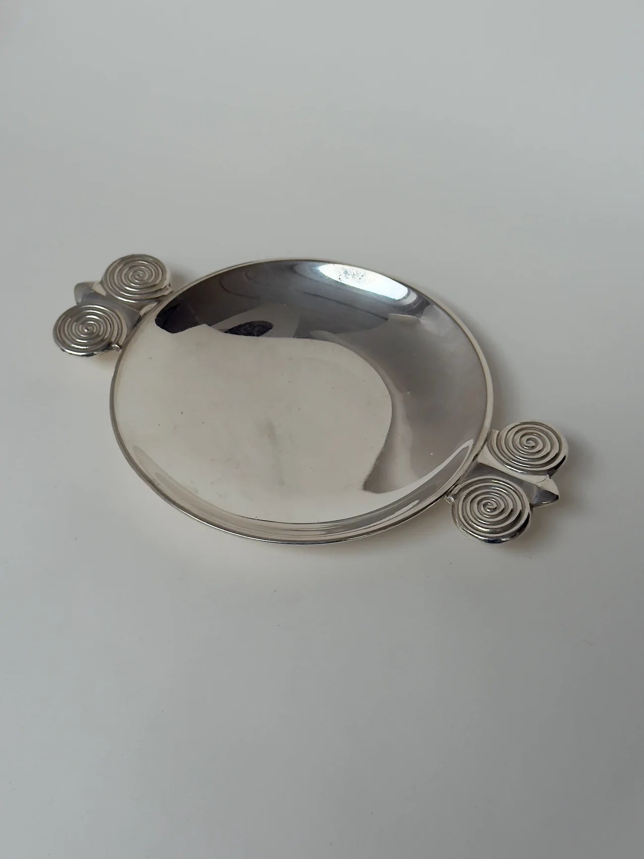 Plat en argent Art déco, W.A. Bolin, années 1930