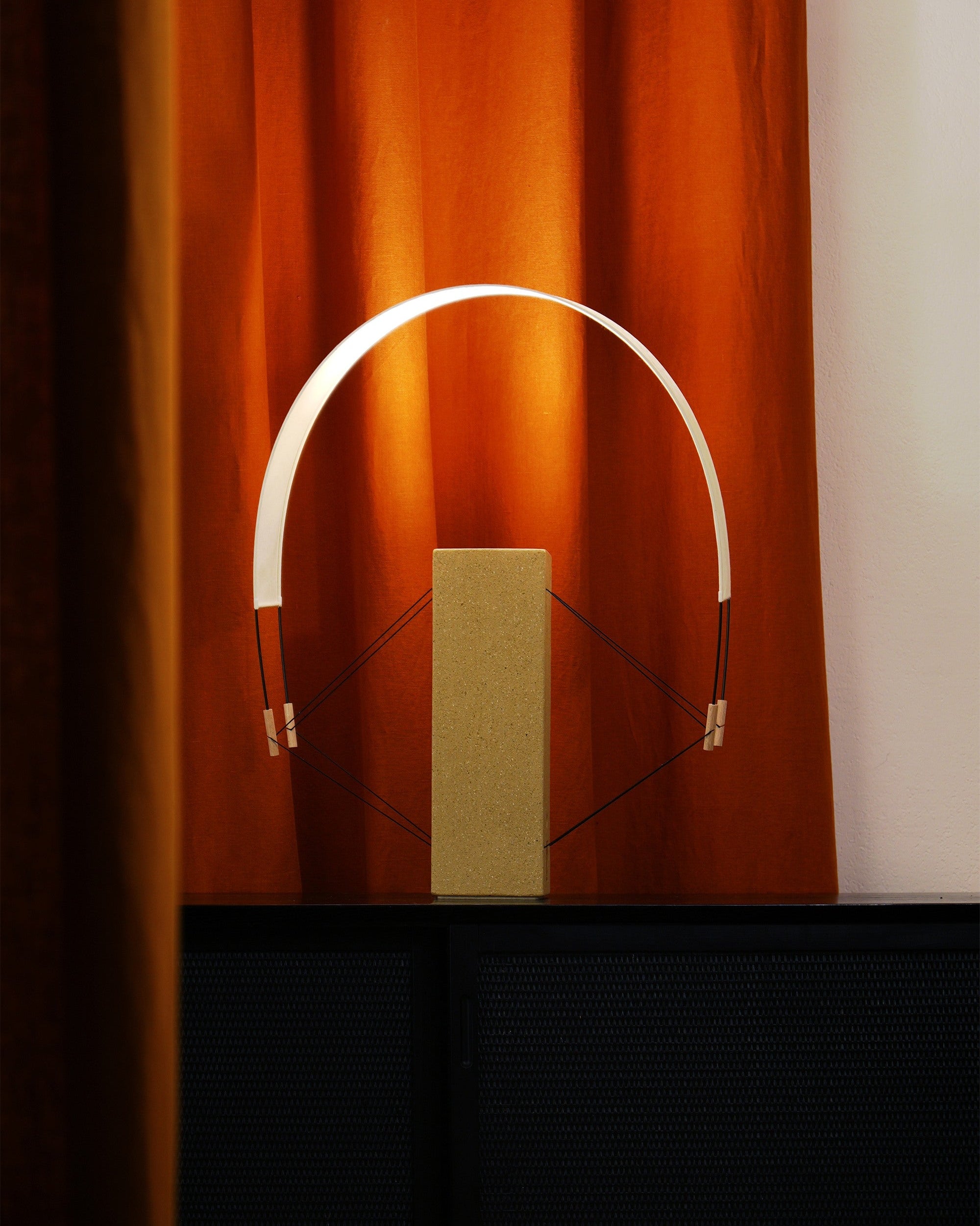 Lumia - Raw Clay Table Lamp