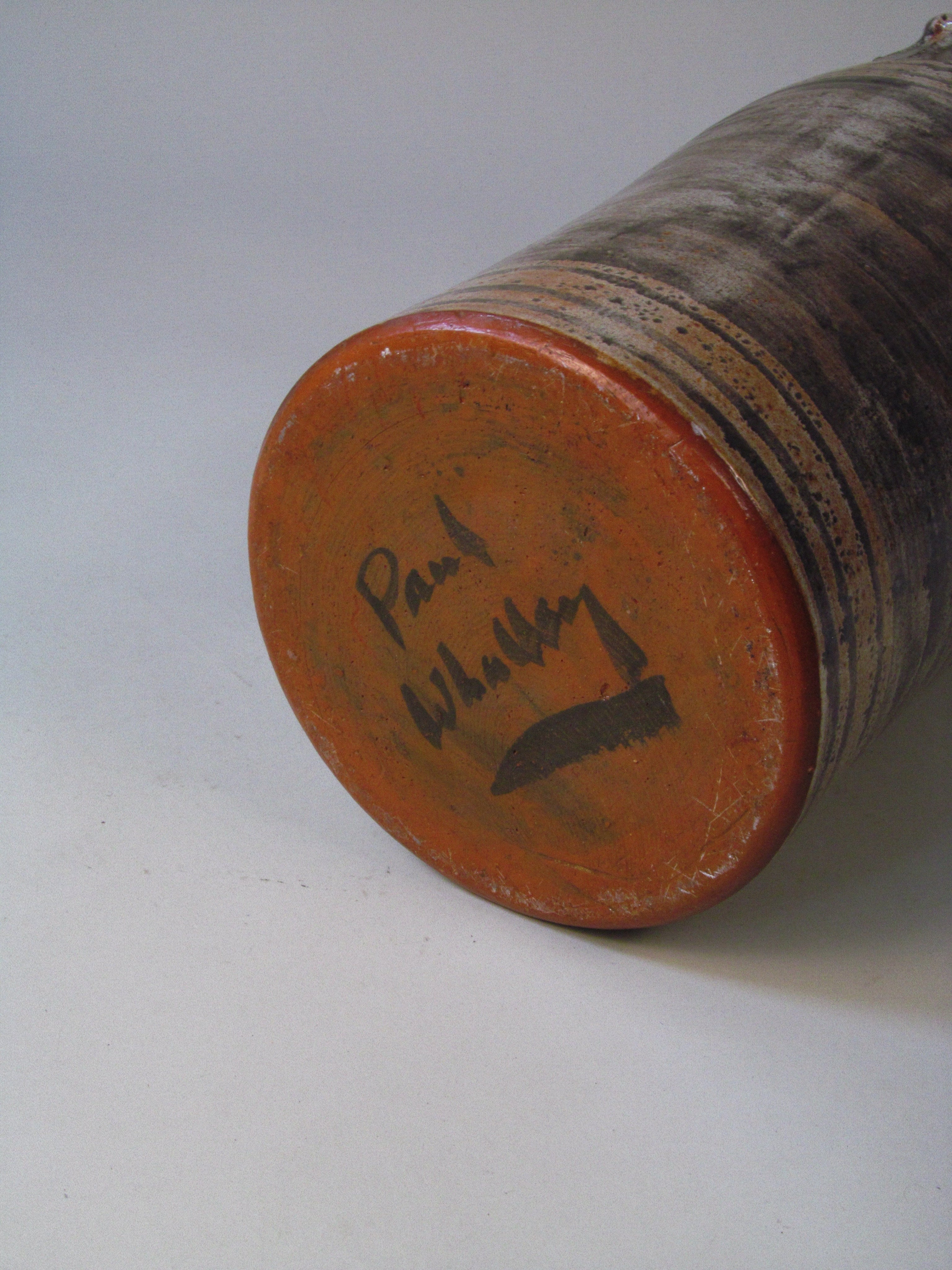 Large Studio Pottery Jar – Paul Whalley, Devon — underside view showing signature and terracotta base