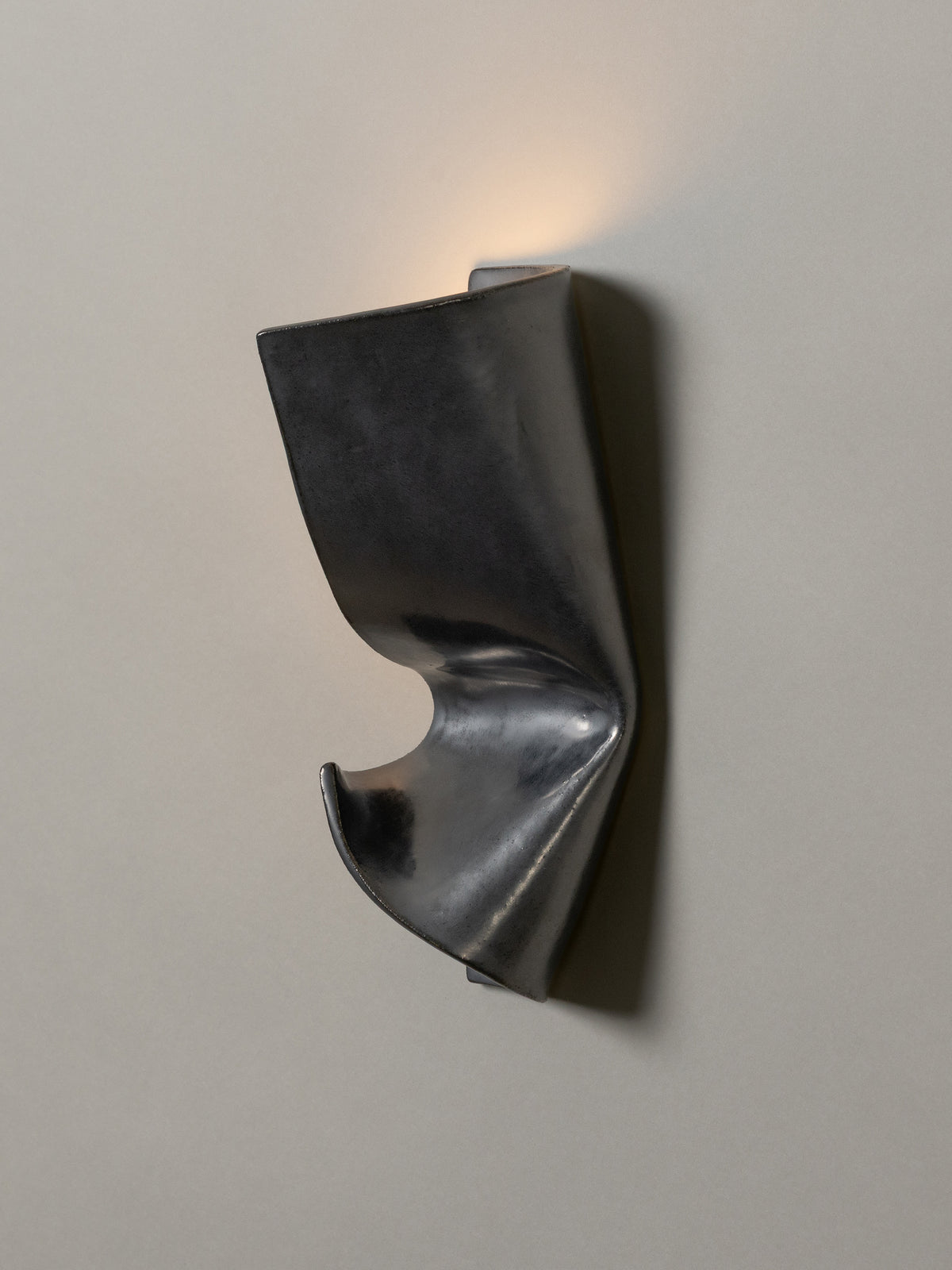 Shai Sconce Graphite, Left — close-up