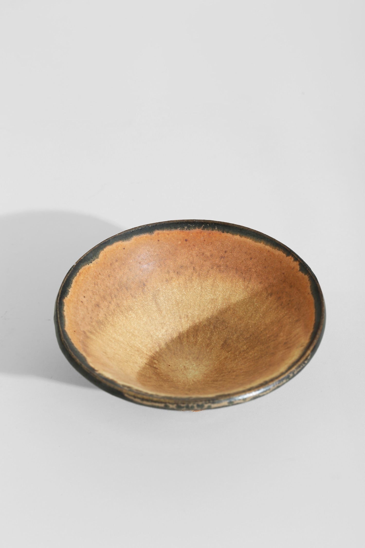 Terracotta/Charcoal Pottery Bowl — side angle