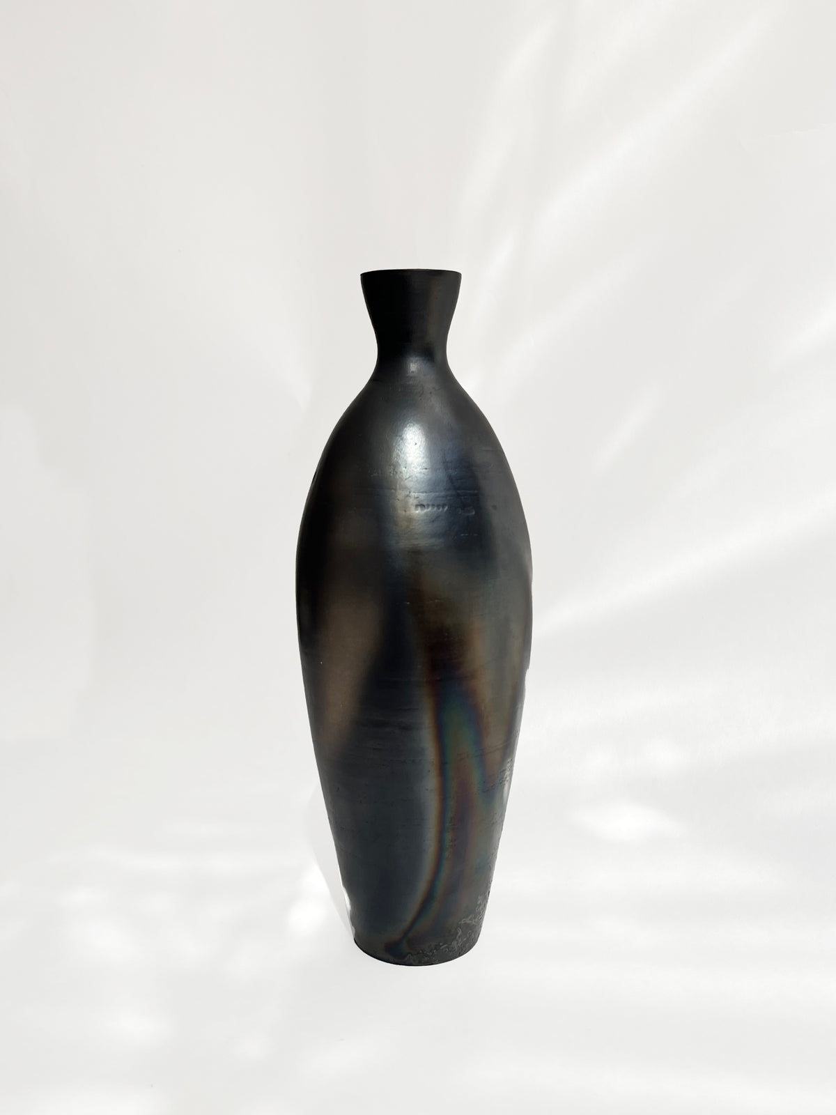 Oleum Vase – Metallic Black Raku — side angle