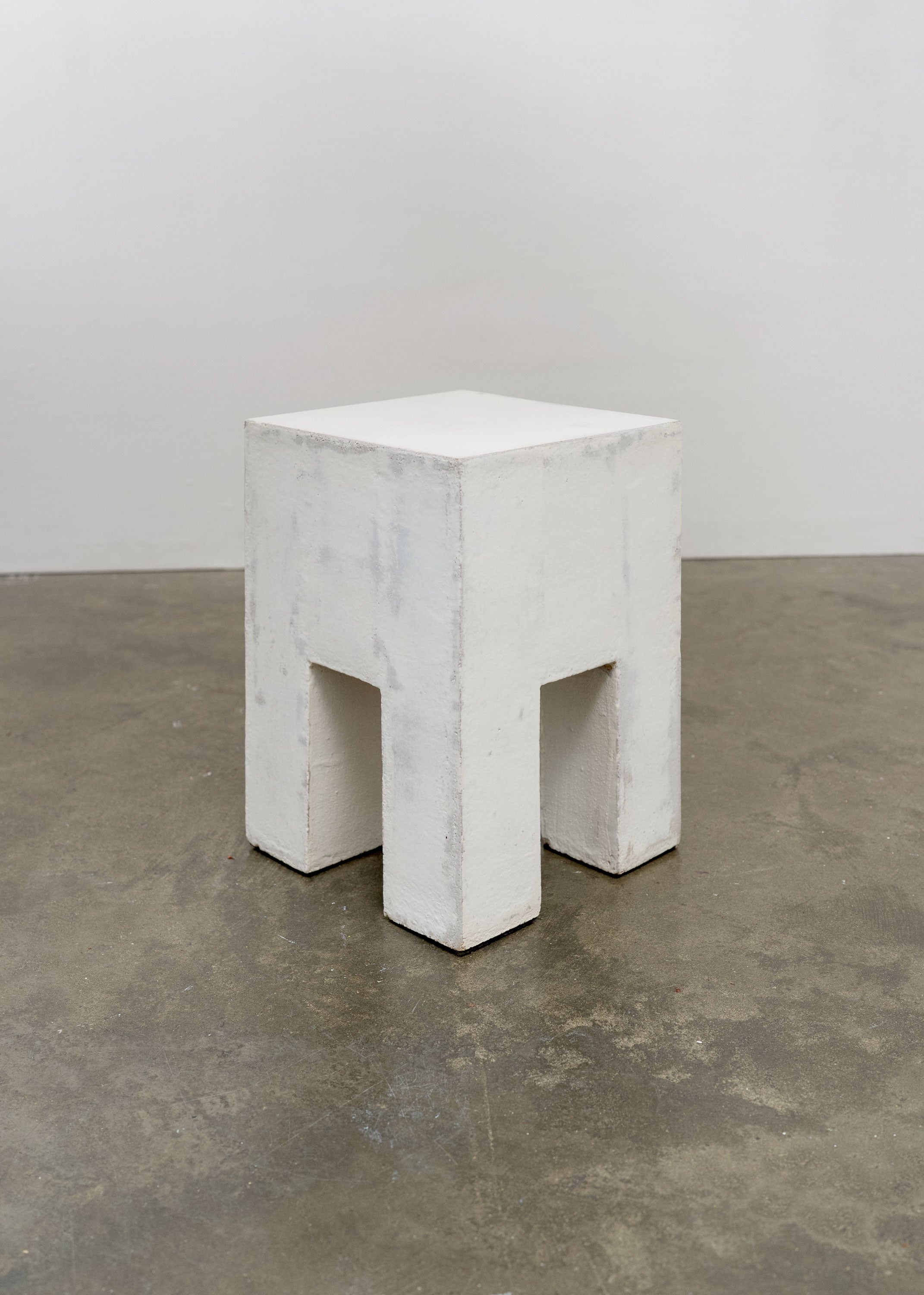 Tables d'appoint en grès émaillé prototype