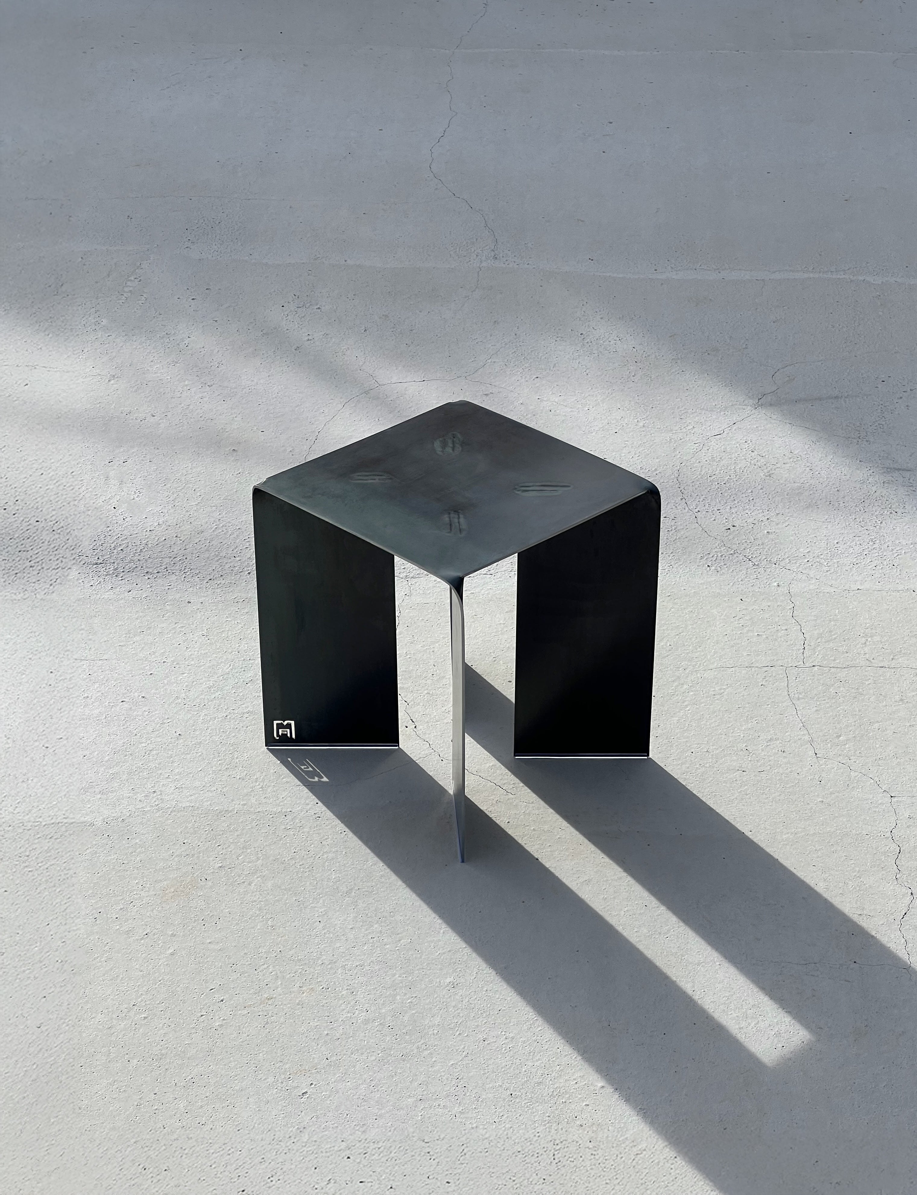 SHIRO stool by Modan | The Oblist