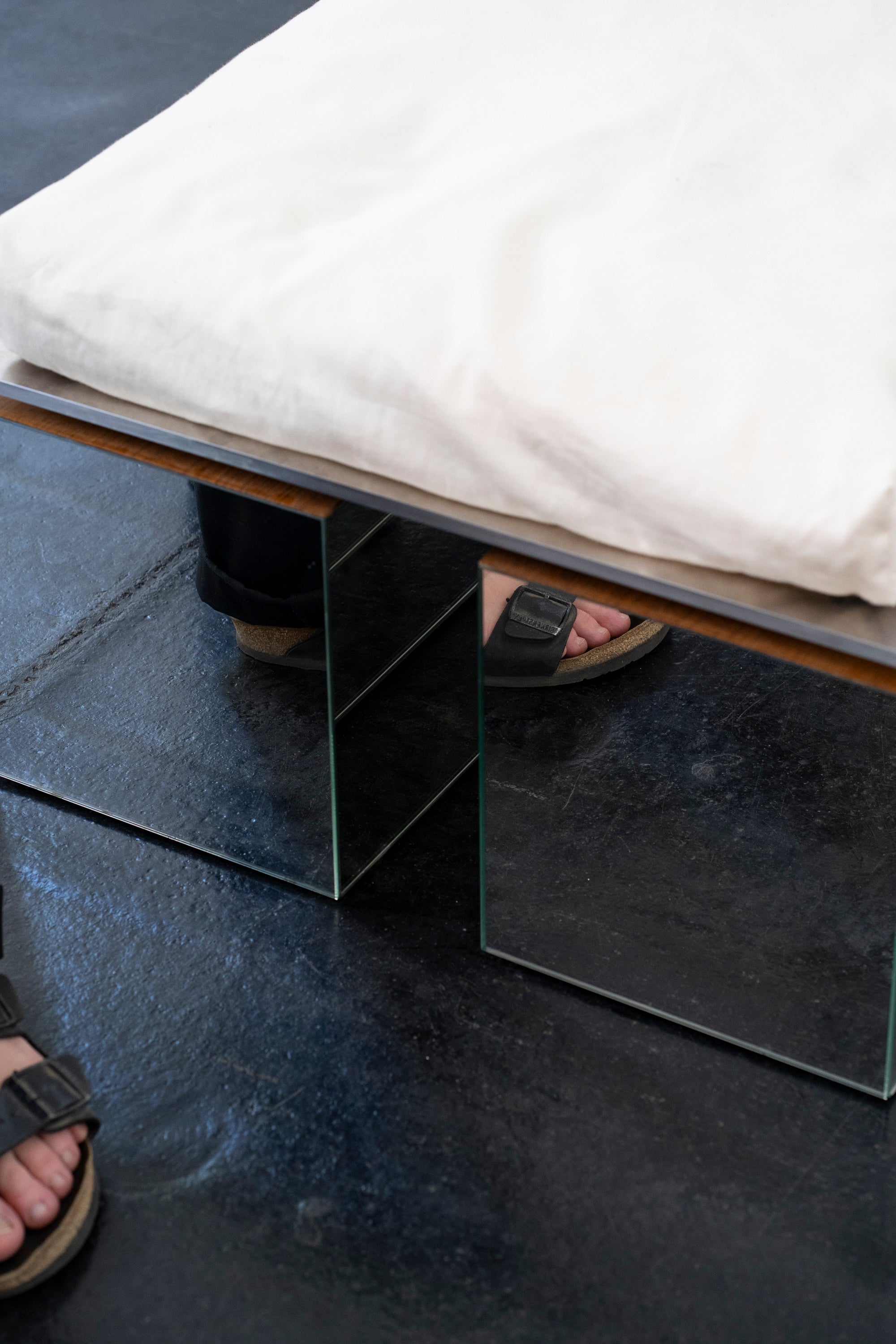 Minimalism Daybed DN_S2501 in Aluminium - Contemporary Industrial Collection