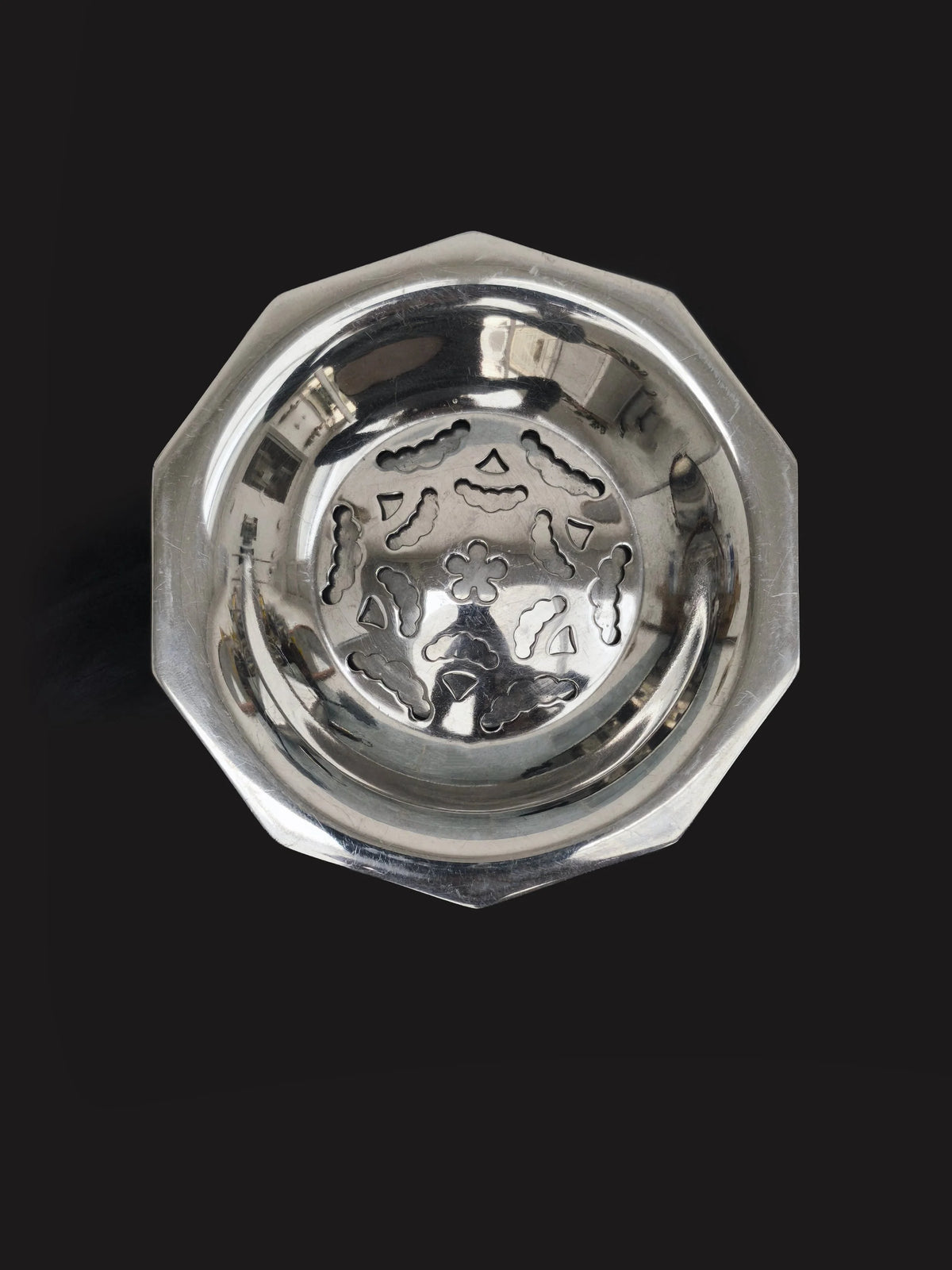 Coquillor Butter Dish — close-up
