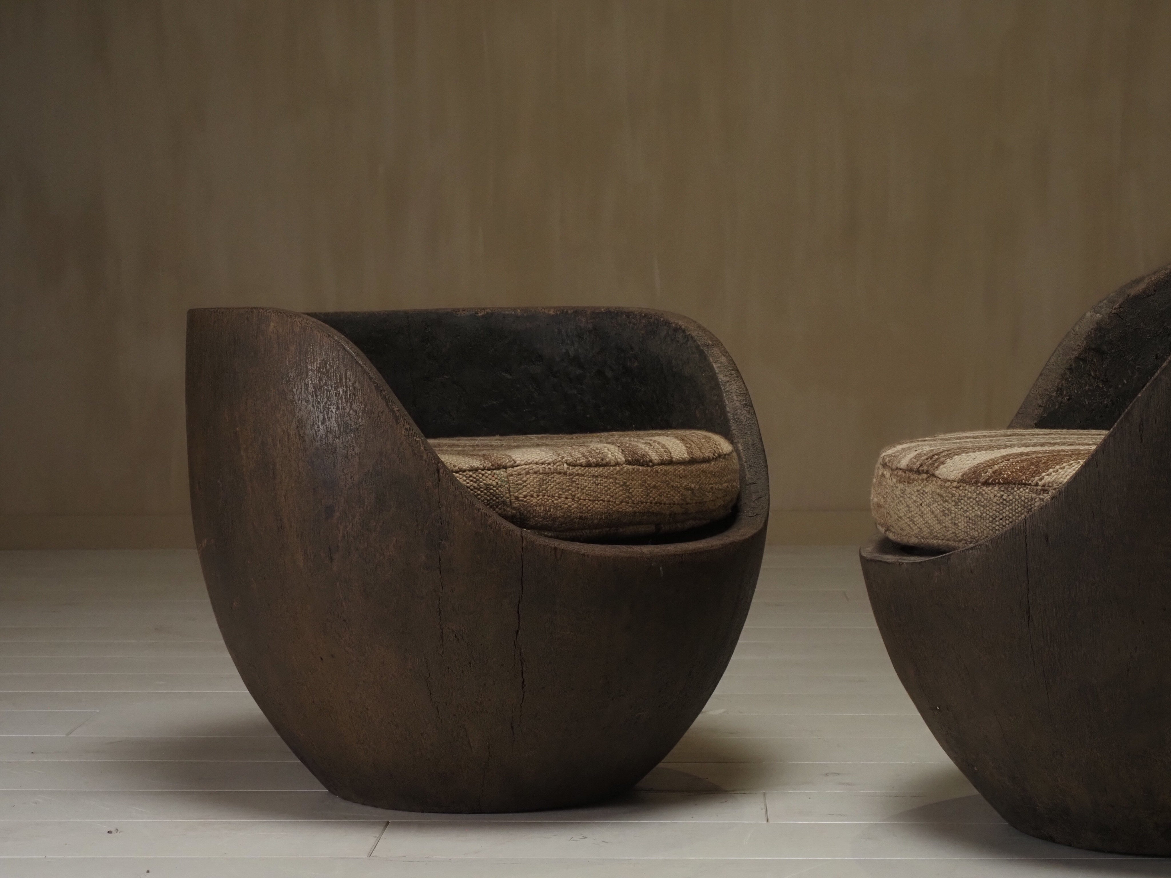 Sculptural mid-century hand-carved pair lounge chairs — view 9