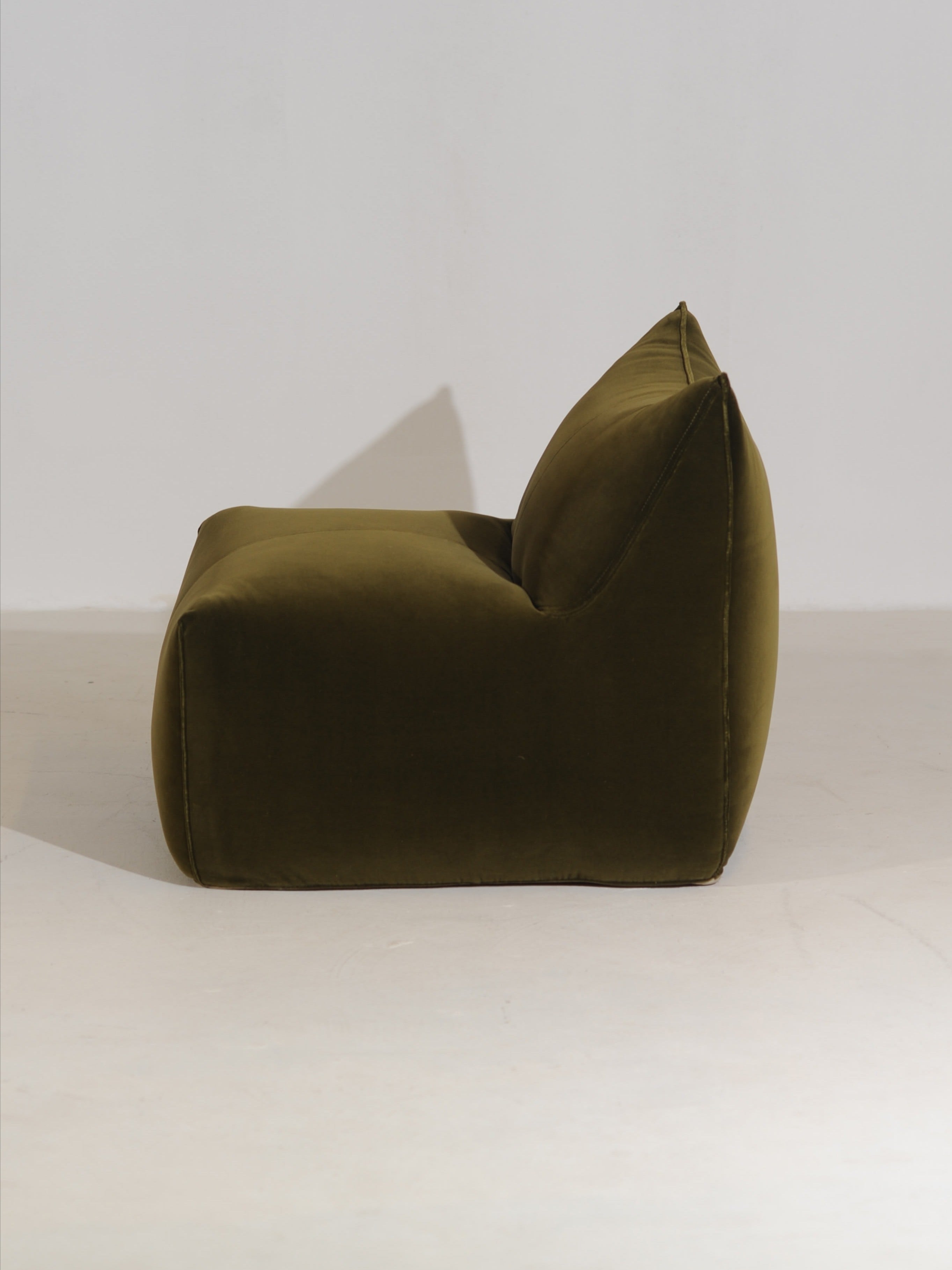 Rare Le Bambole Sectional Sofa by Mario Bellini, Italy 1971 — in context