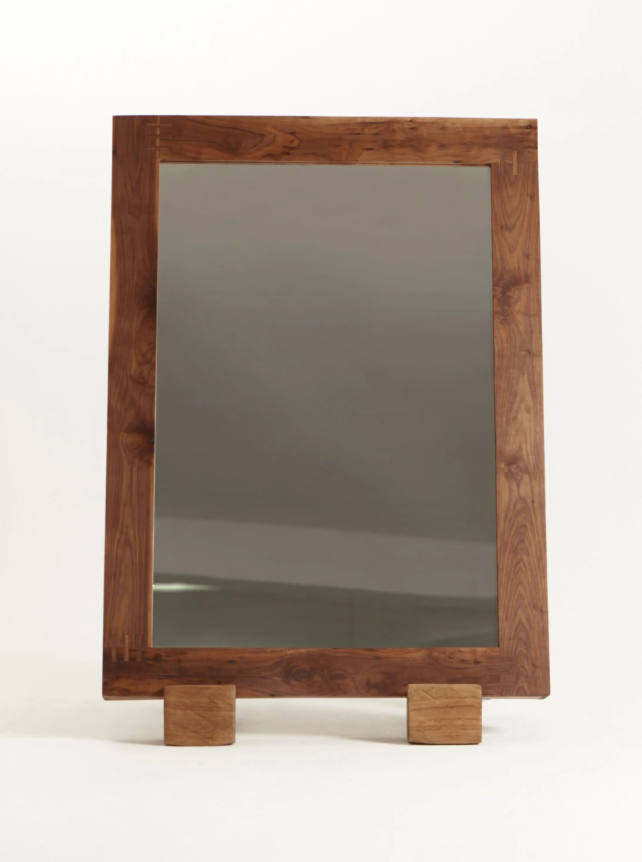 Olá Mirror — top view of wooden frame with natural finish