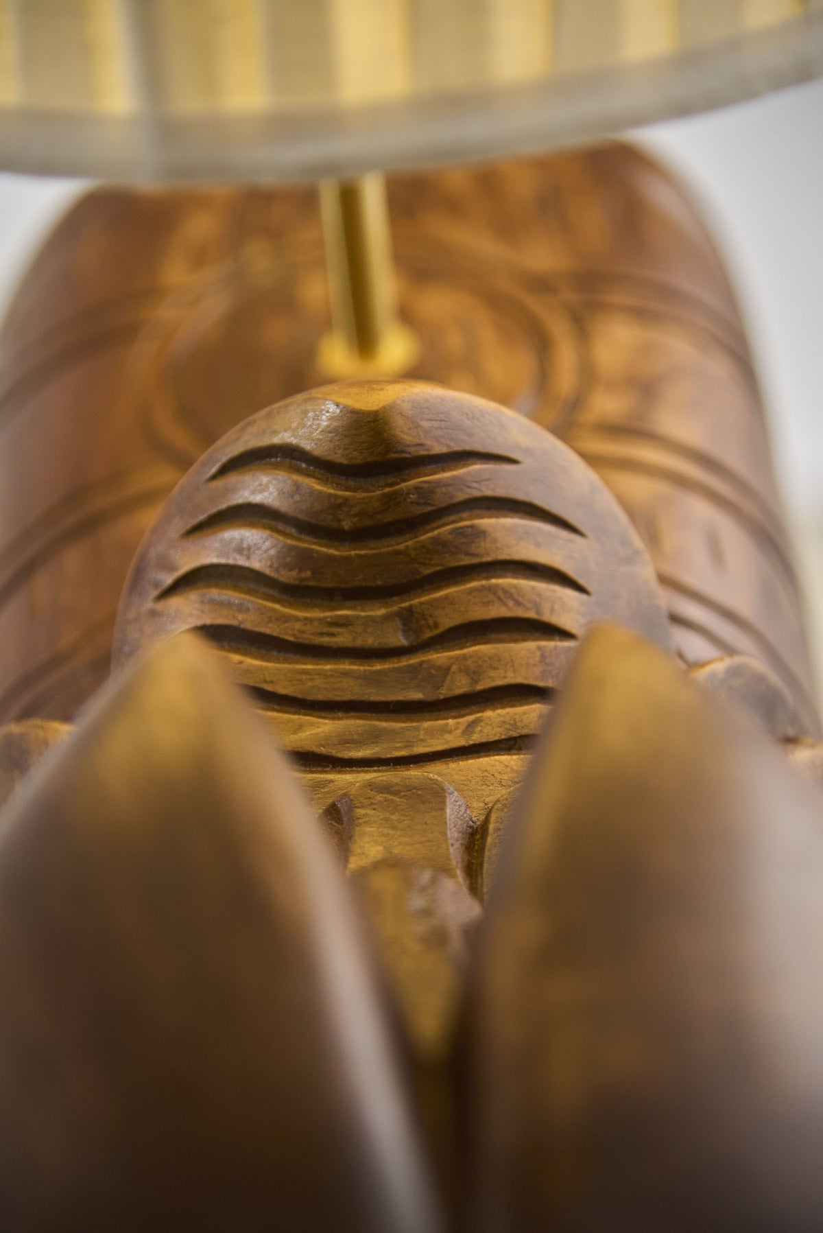 Nandi Lamp- Wooden Lamp — detail view