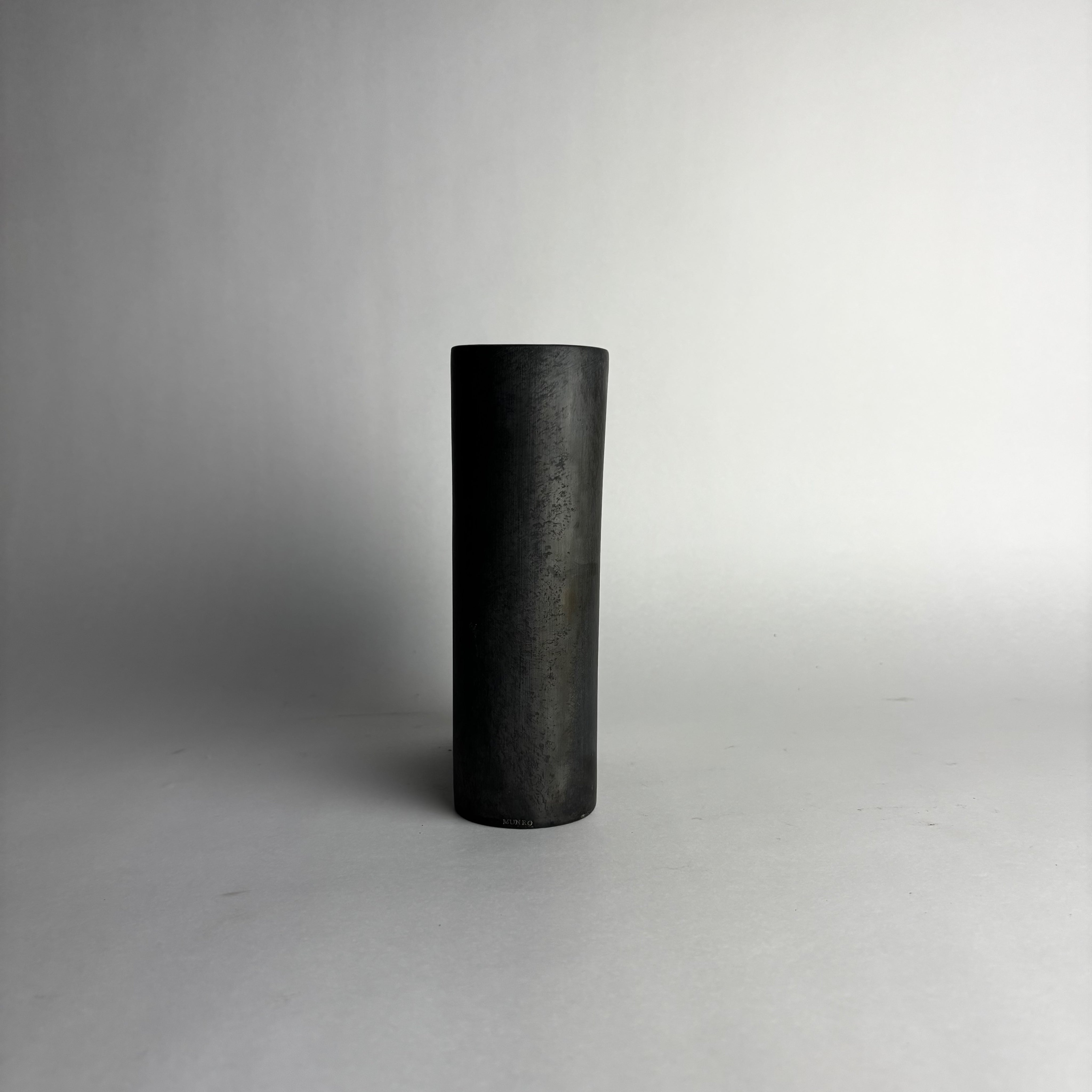 Ceramic vase by Keith Munro  — close-up