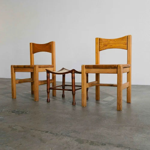 Pair of Hongisto Chairs by Ilmari Tapiovaara — close-up