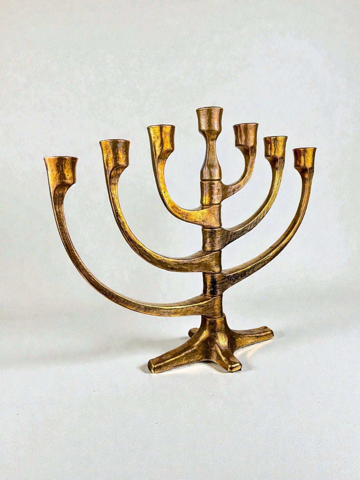 Brutalist Michael Harjes Adjustable Arms Menorah Candelabra in Bronze, Germany 1960s — close-up