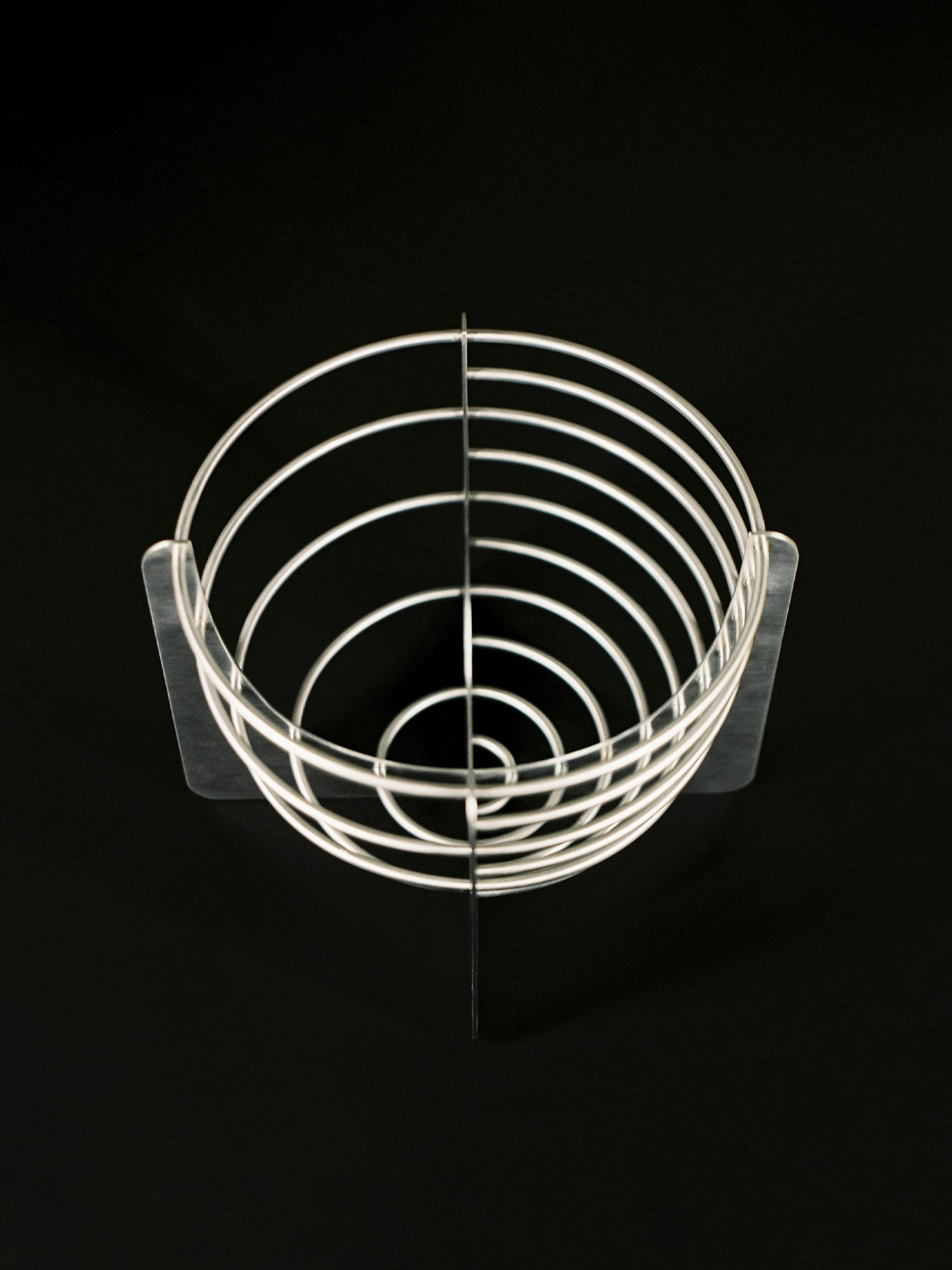 Draft Bowl — top view of clear acrylic design
