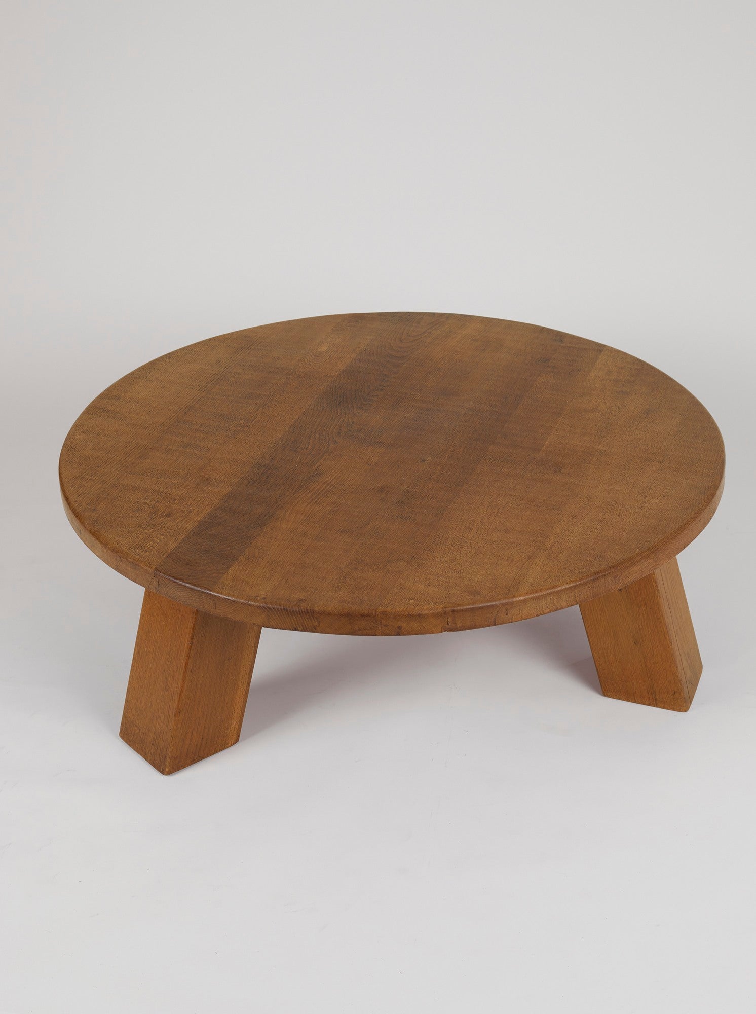 Important Brutalist Tripod Coffee Table, Netherlands c. 1960s — close-up
