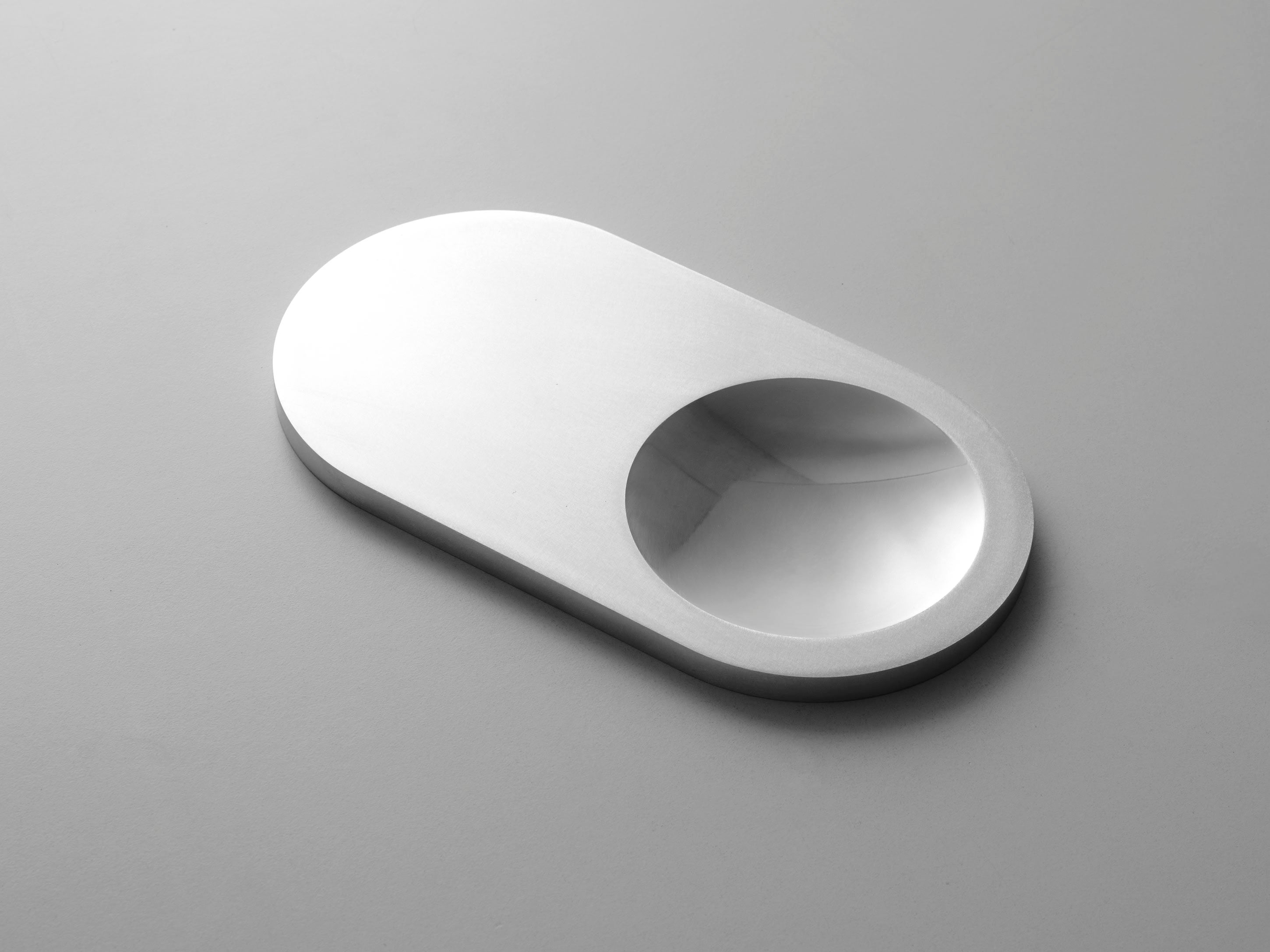 Flight Mode Tray — detail view