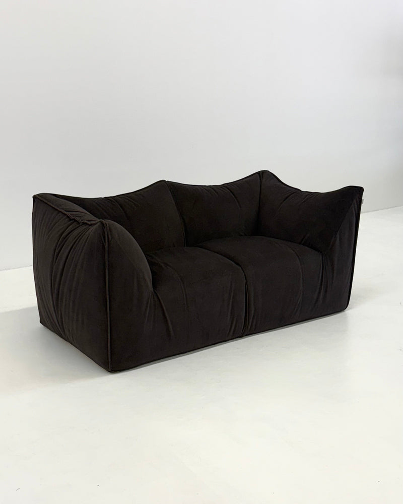 Vintage Bambole sofa in dark brown by Mario Bellini for B&B Italia by Wintage | The Oblist