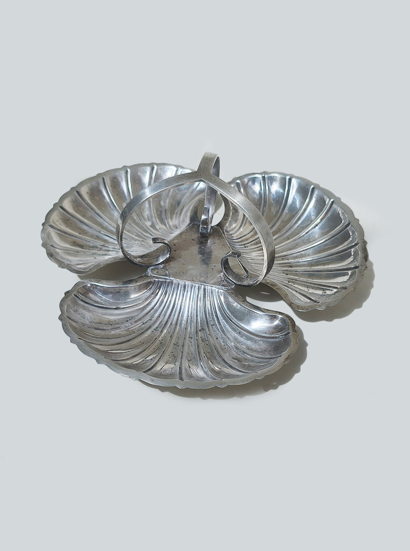 Silver-plated shell-shaped serving tray with three compartments