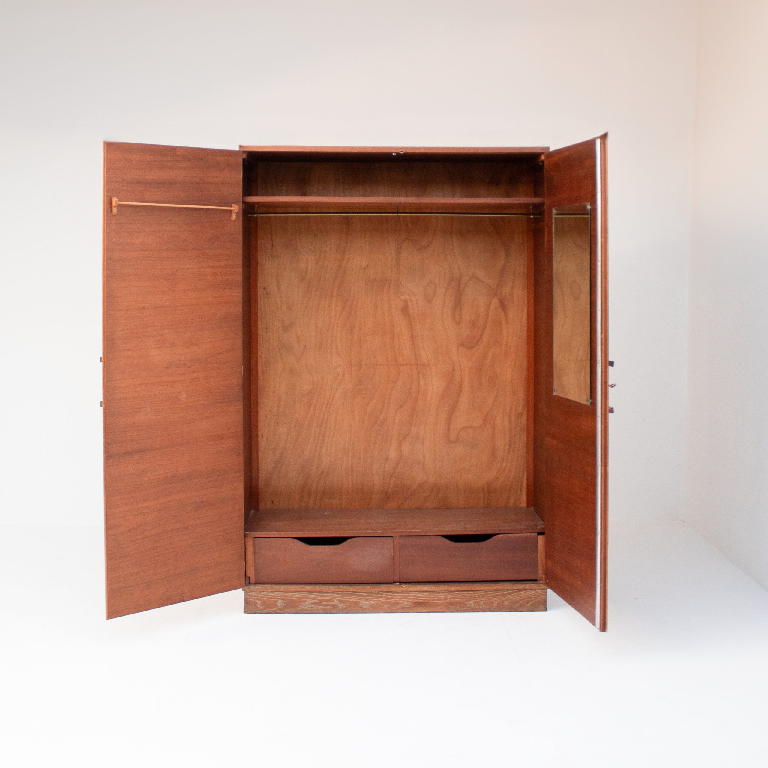 Claude Vassal Vintage Wardrobe Cabinet in Solid Oak — detail view