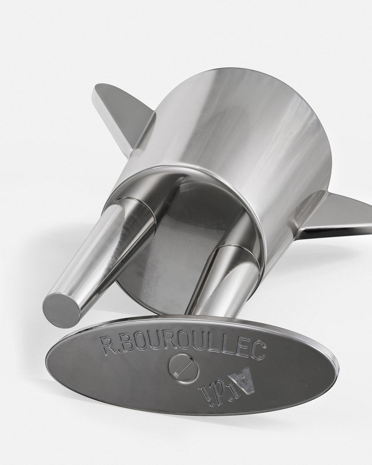 Colin, Ronan Bouroullec, 1992 - Pencil Holder in Cast Aluminium. — alternate view