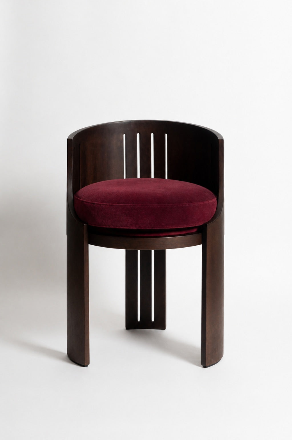 La Chaise 01 by Tassiana Laurre — variant detail
