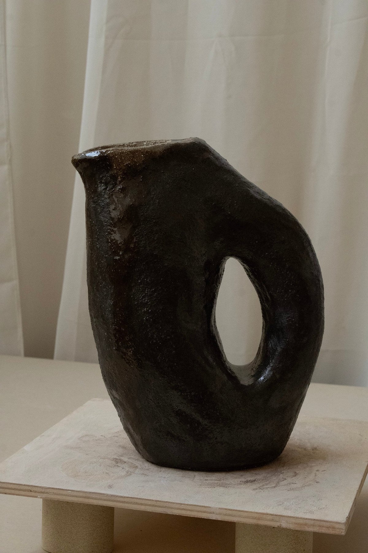 Grande Carafe by Studio Clara Valdes | The Oblist