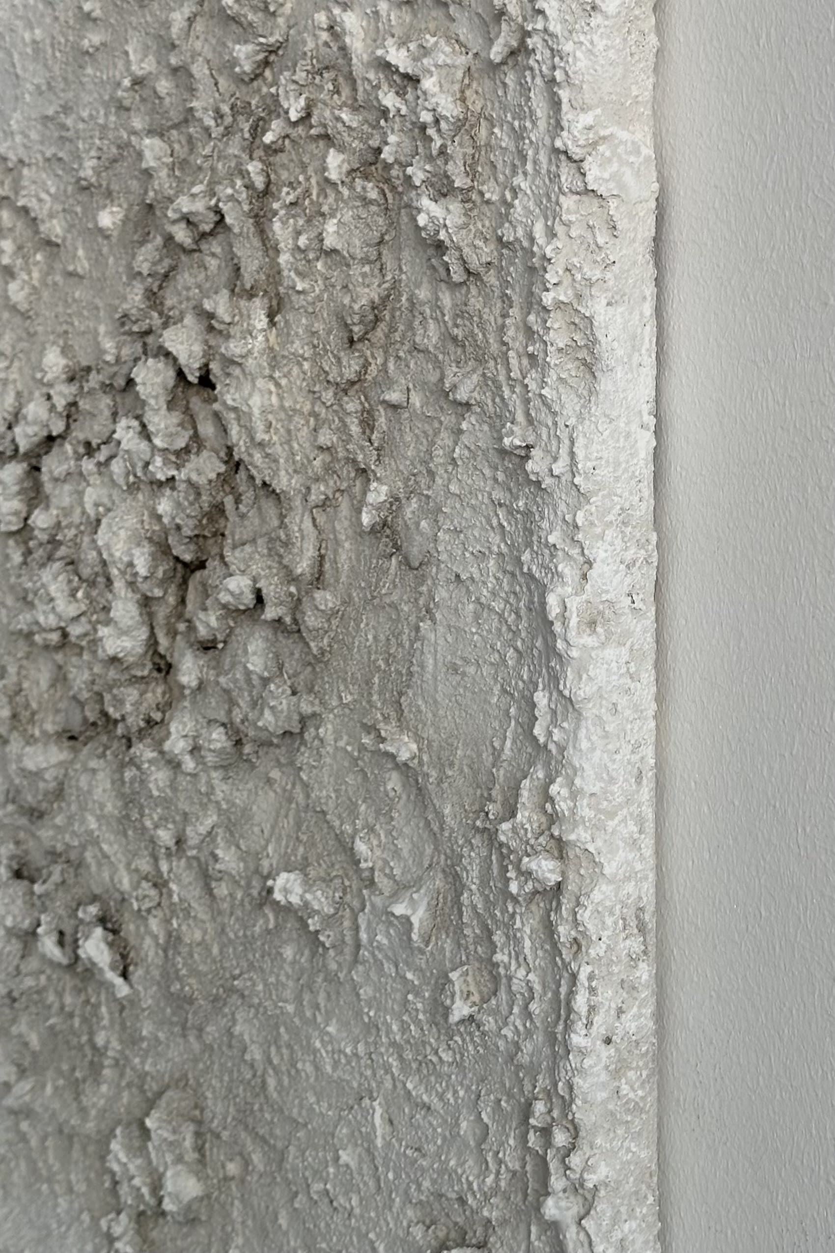 'SUSPIRIUM 10' sculptural wall art — lifestyle setting