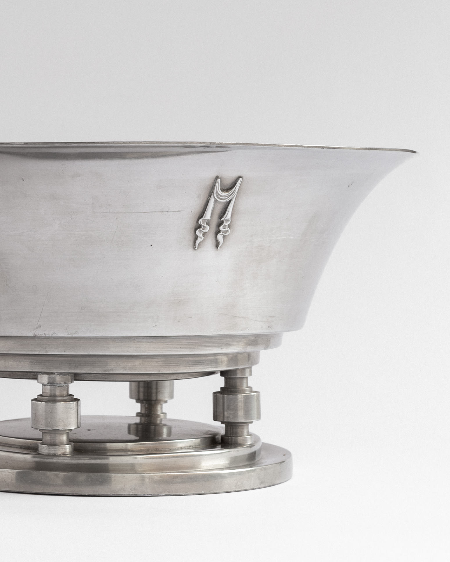 Pewter Centerpiece Bowl on Foot, Art Deco, Sweden, 1930s — close-up