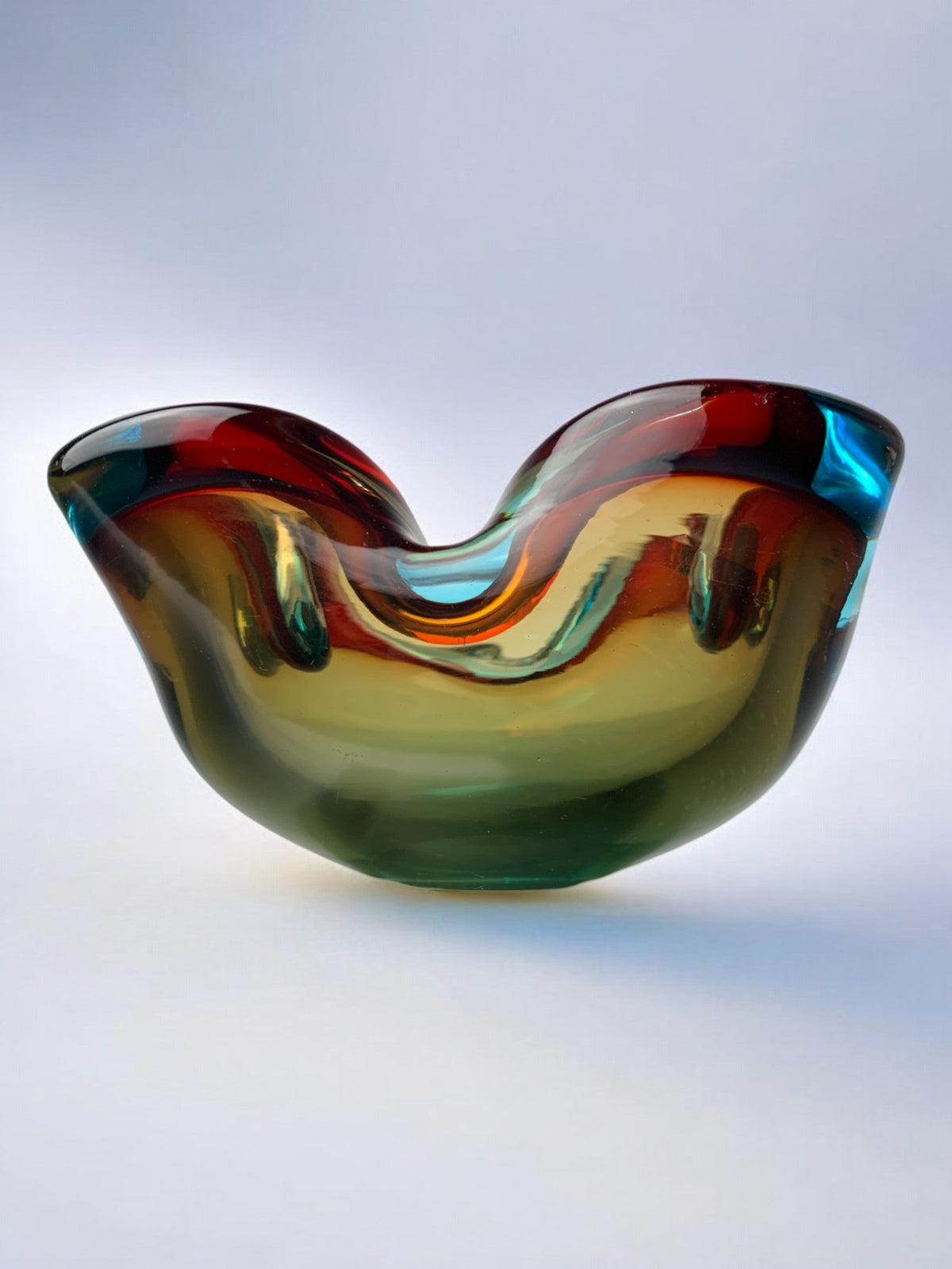 Sommerso trinket tray by Flavio Poli for Seguso, Murano glass, Italy, 1970's — detail view