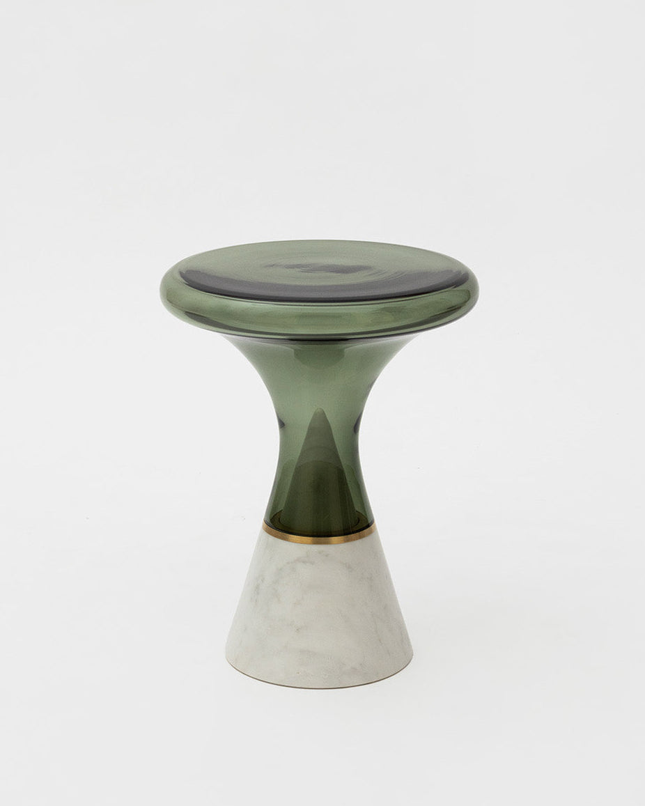 SkLO Join Table Small - Olivin Glass, Brushed Brass, Carrara Marble — lifestyle setting