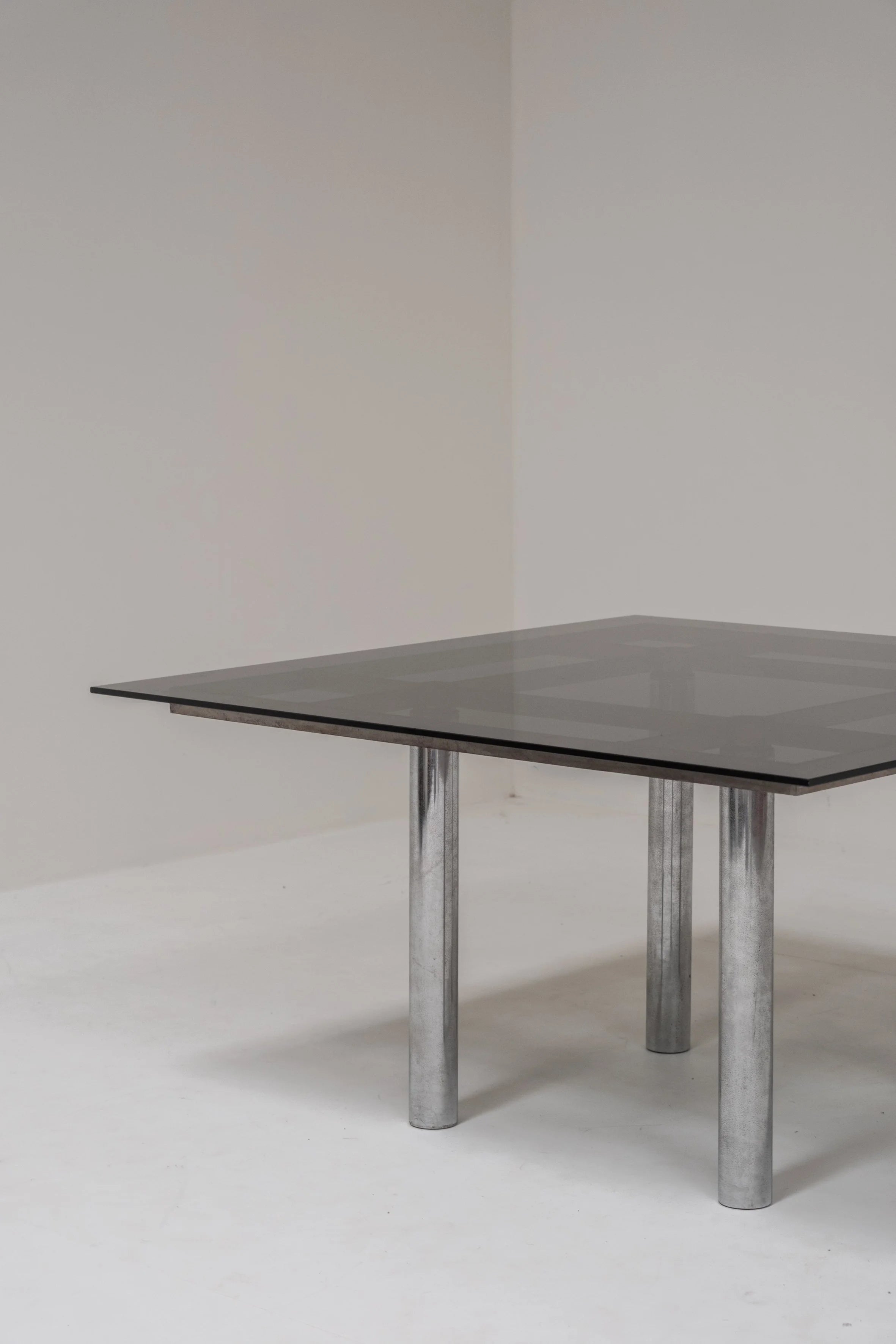 Dining table by Tobia Scarpa for Gavina, 1960 — detail view