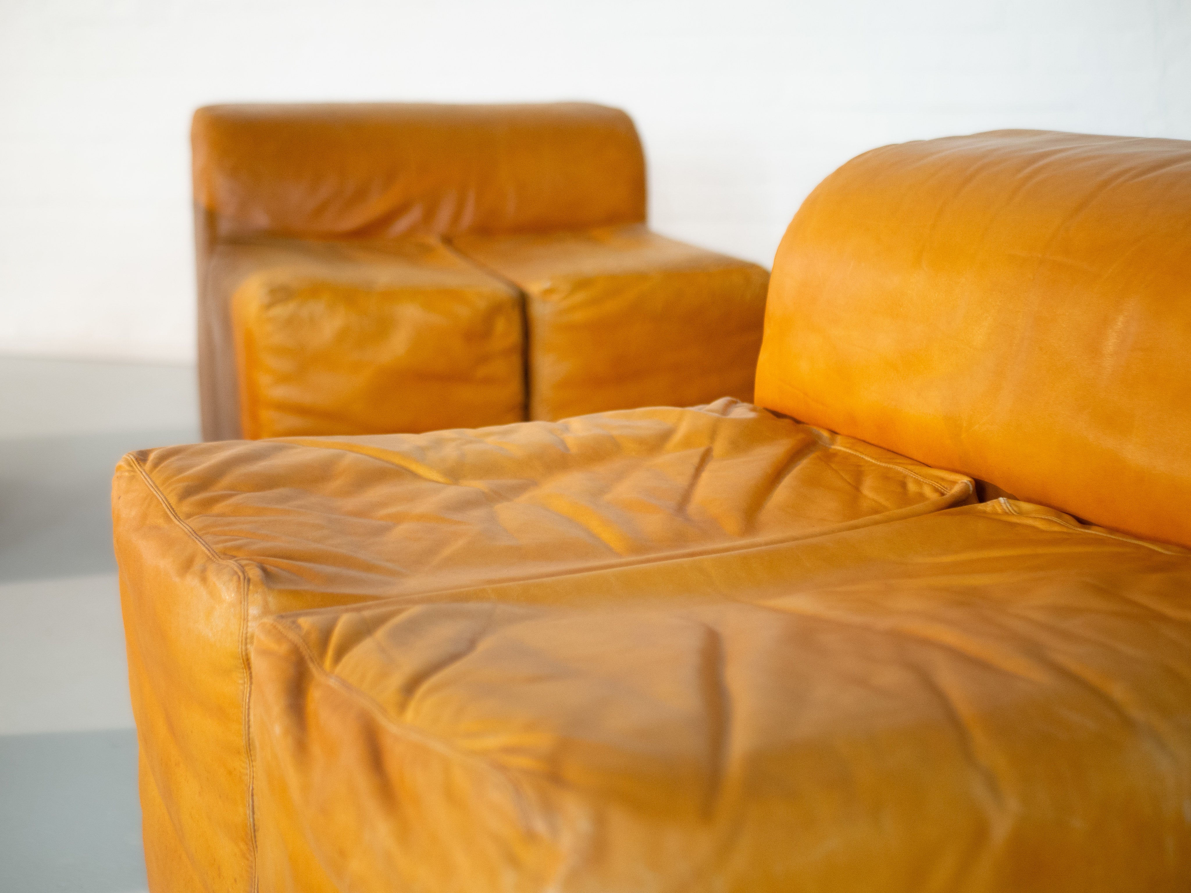 'Ipercubo 200' by Jonathan de Pas, D'Urbino, Lomazzi for Driade