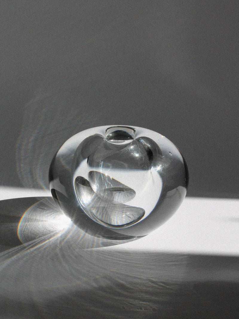 Clear crystal vase by Timo Sarpaneva with sculptural interior form