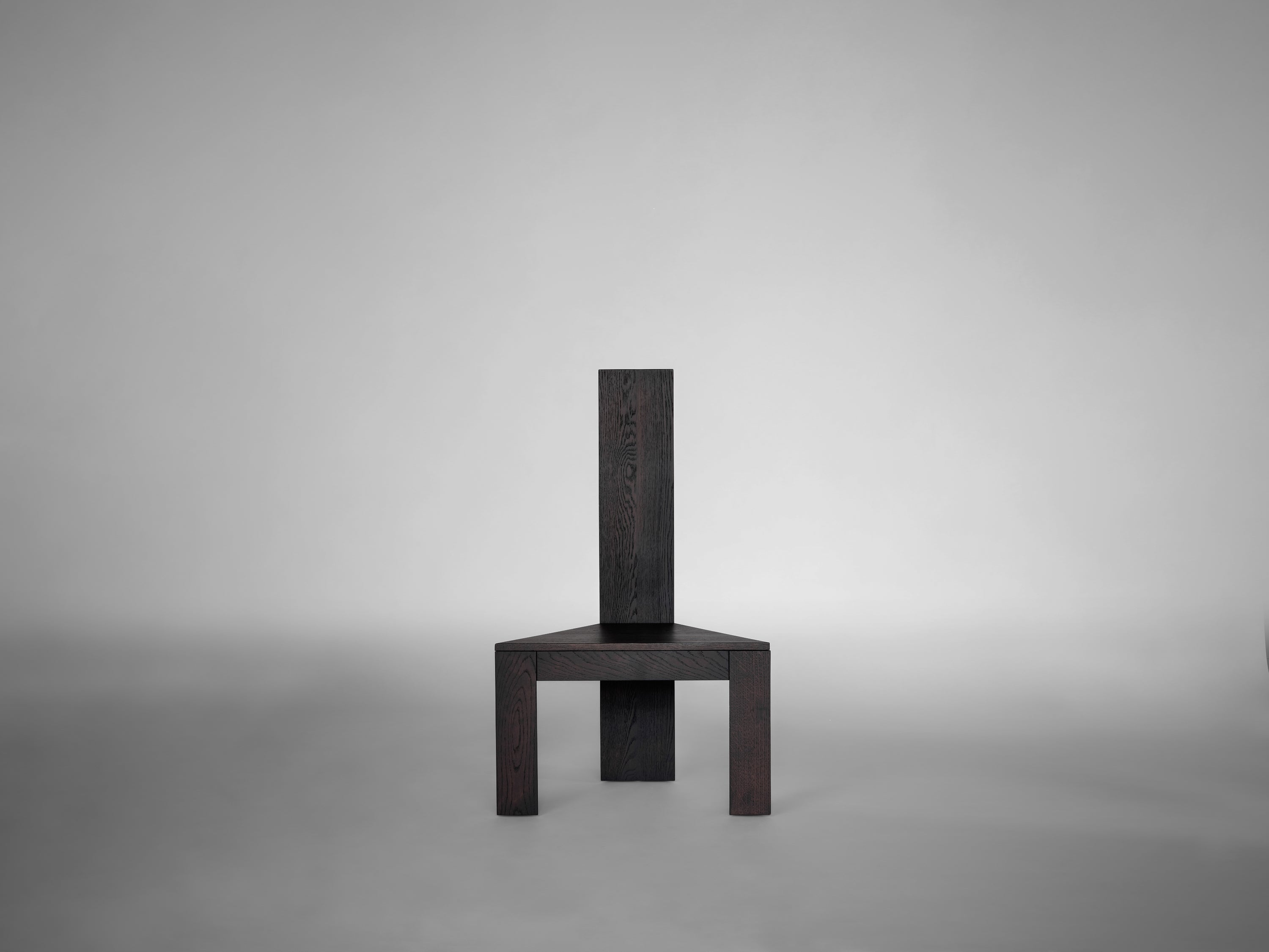Trigon Chair
