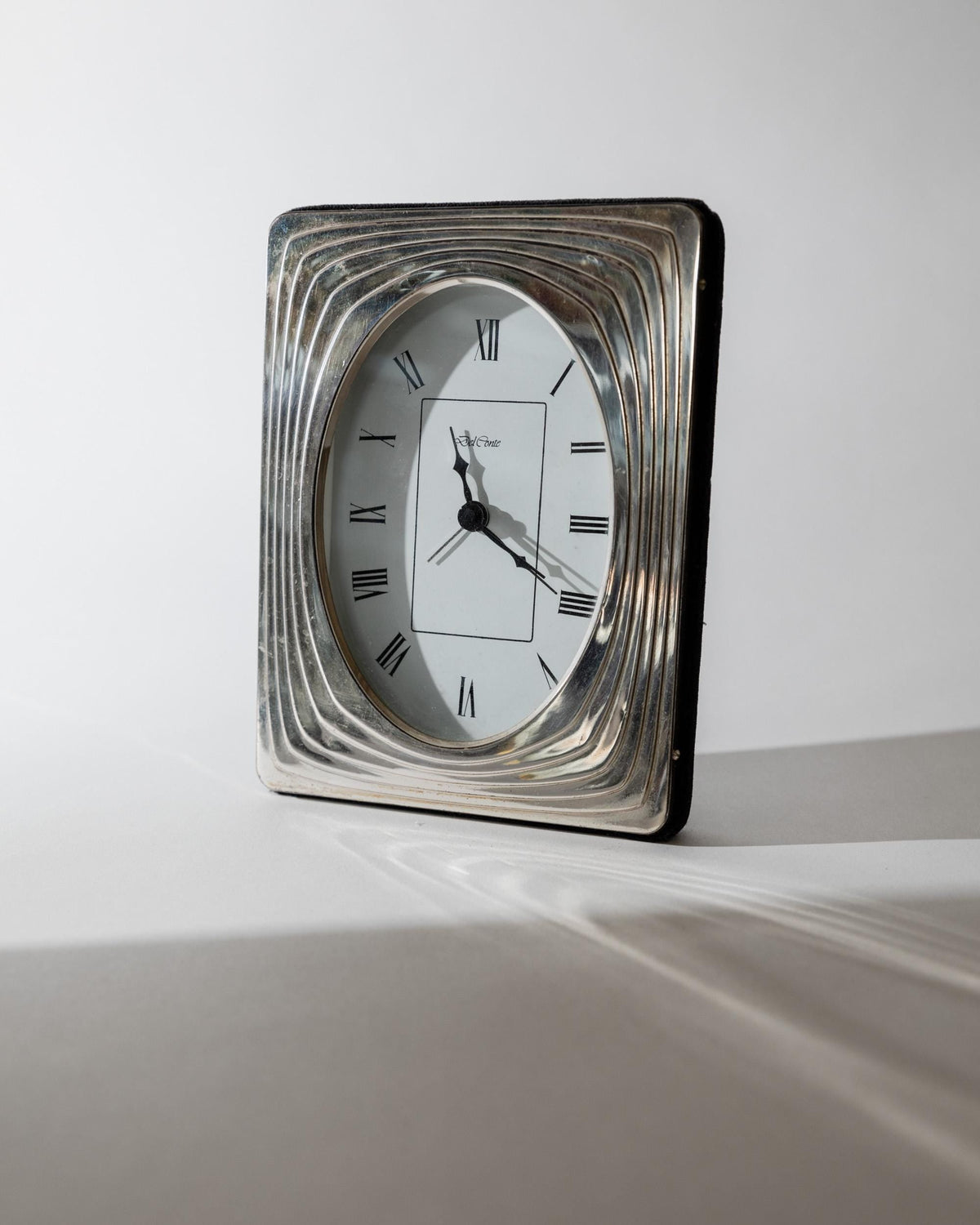Vintage 1960s Silver Plated Desk Clock by Del Conte Italy, Rectangular Case with Oval Clock Face, Mid Century Design, Elegant Gift Idea — view 11