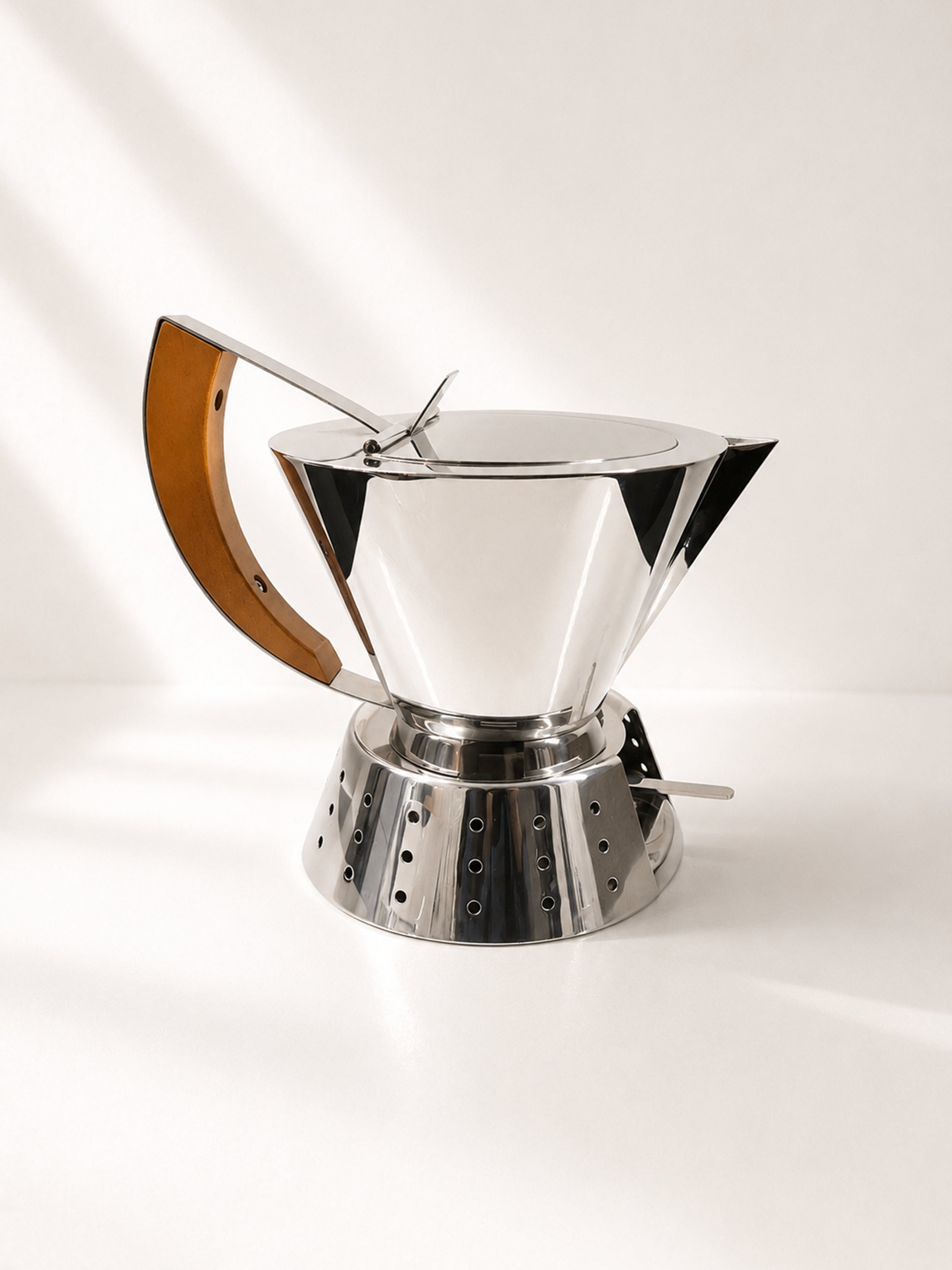 Postmodern tea set by Peter Maly for Wilkens Germany - 1980s — detail view
